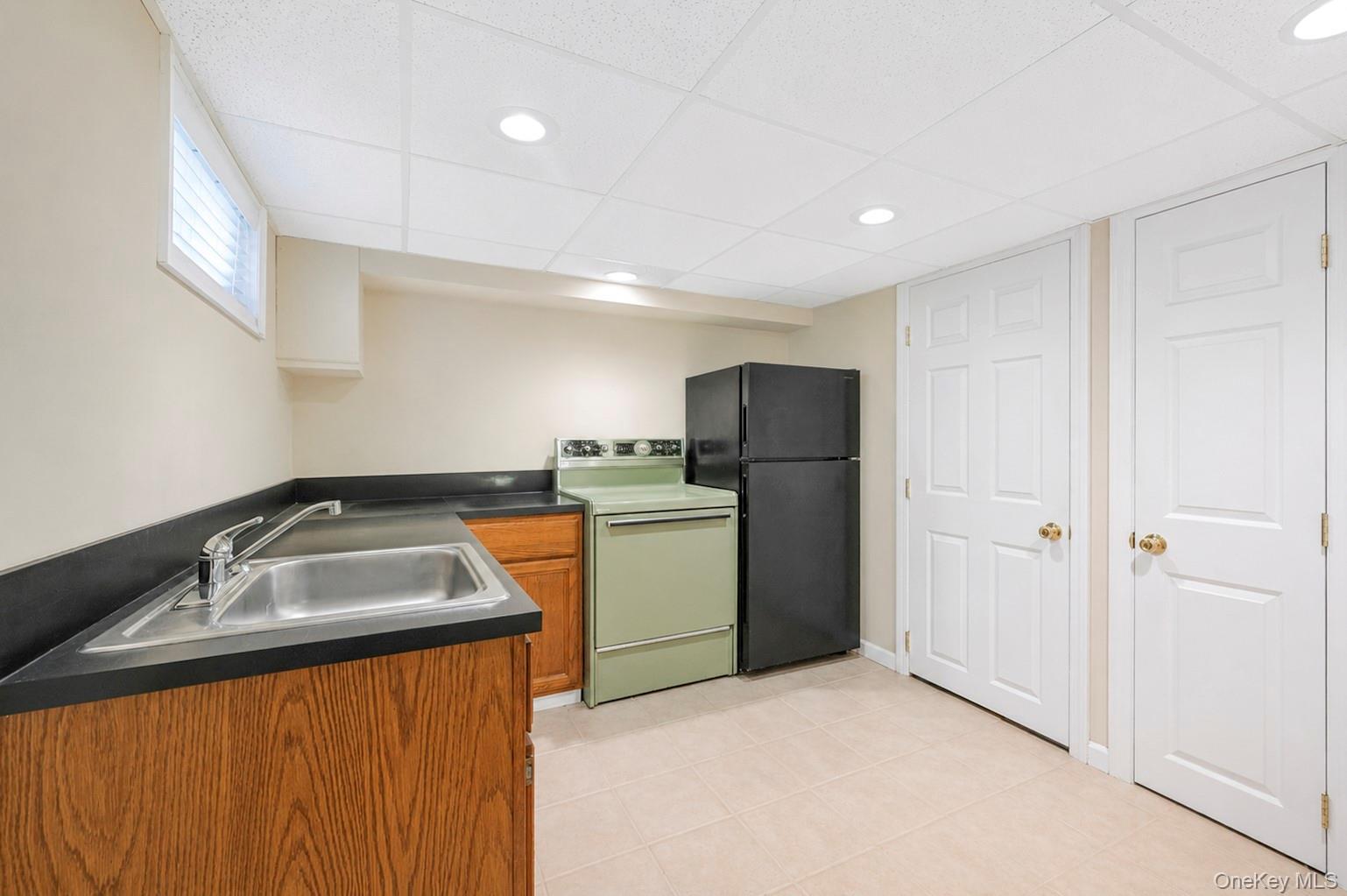 Single Family Heather Court Suffolk County, NY 11720, MLS-1037073-45