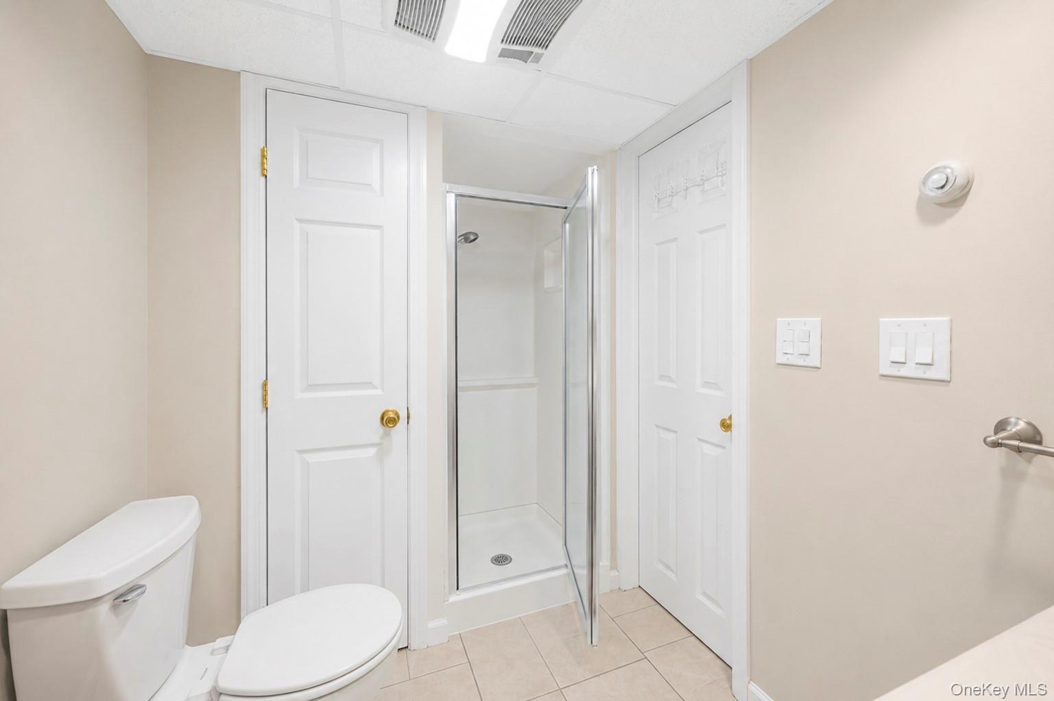 Single Family Heather Court Suffolk County, NY 11720, MLS-1037073-47