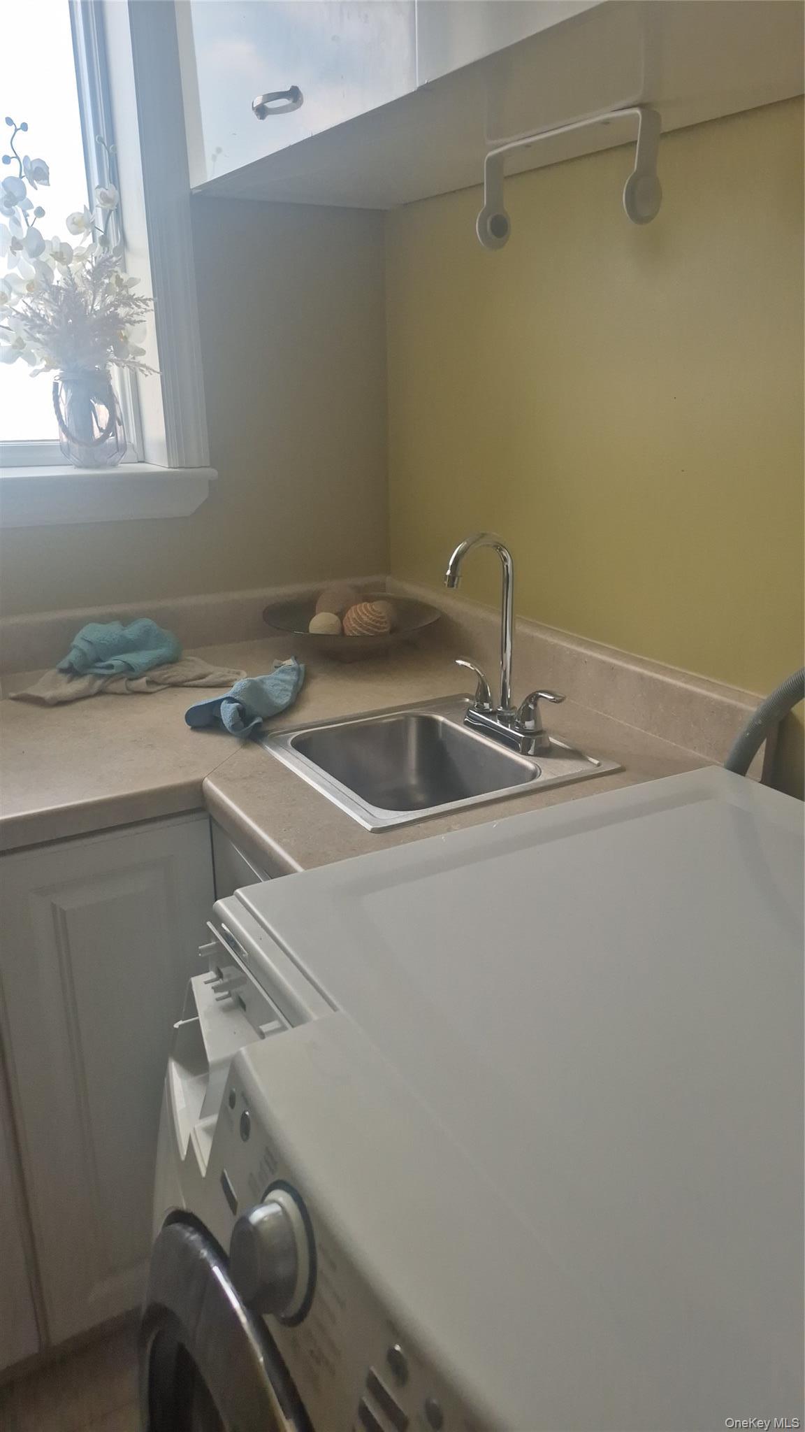 Single Family 221st Street Queens, NY 11413, MLS-1037077-19