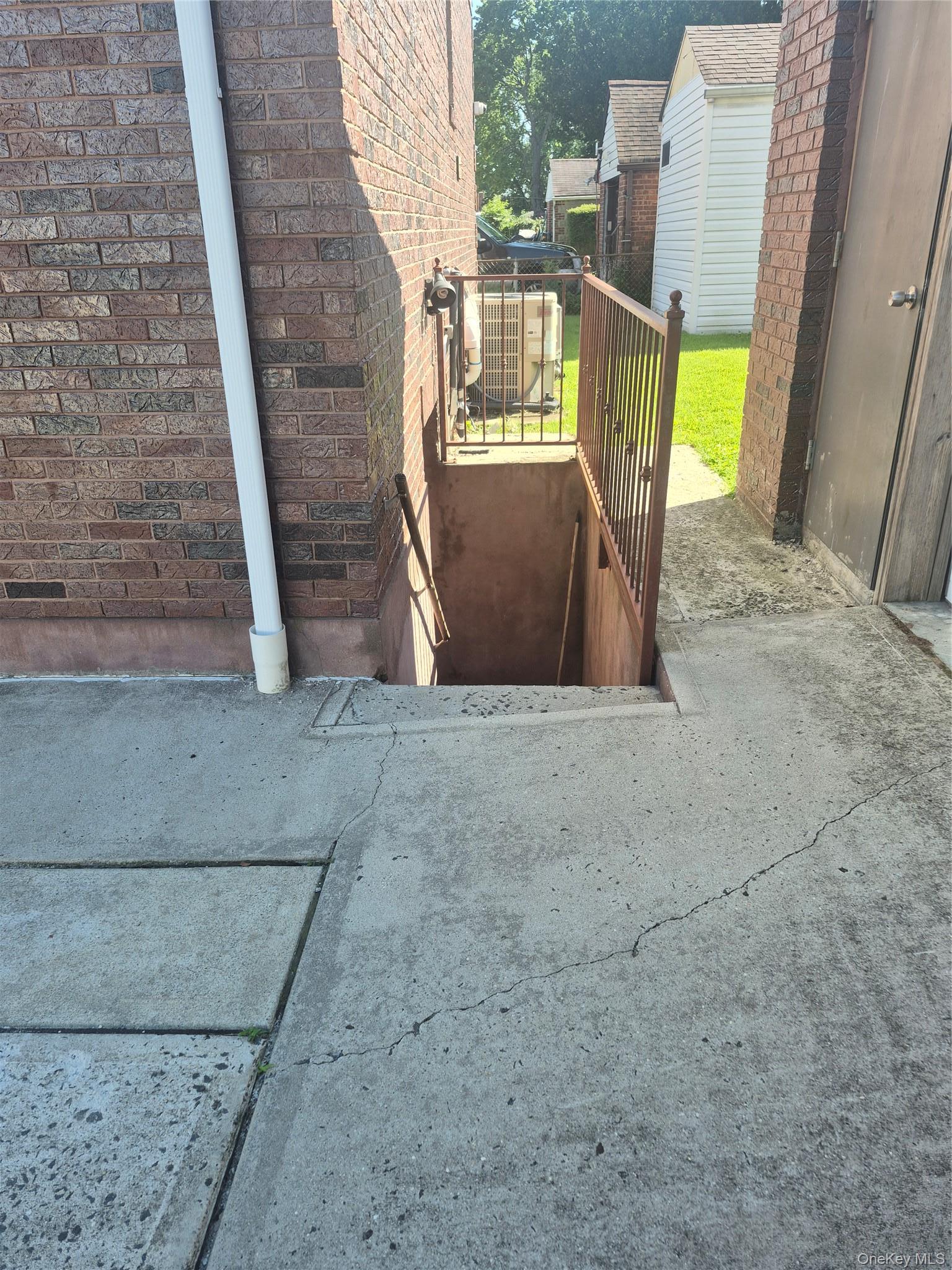 Single Family 221st Street Queens, NY 11413, MLS-1037077-24