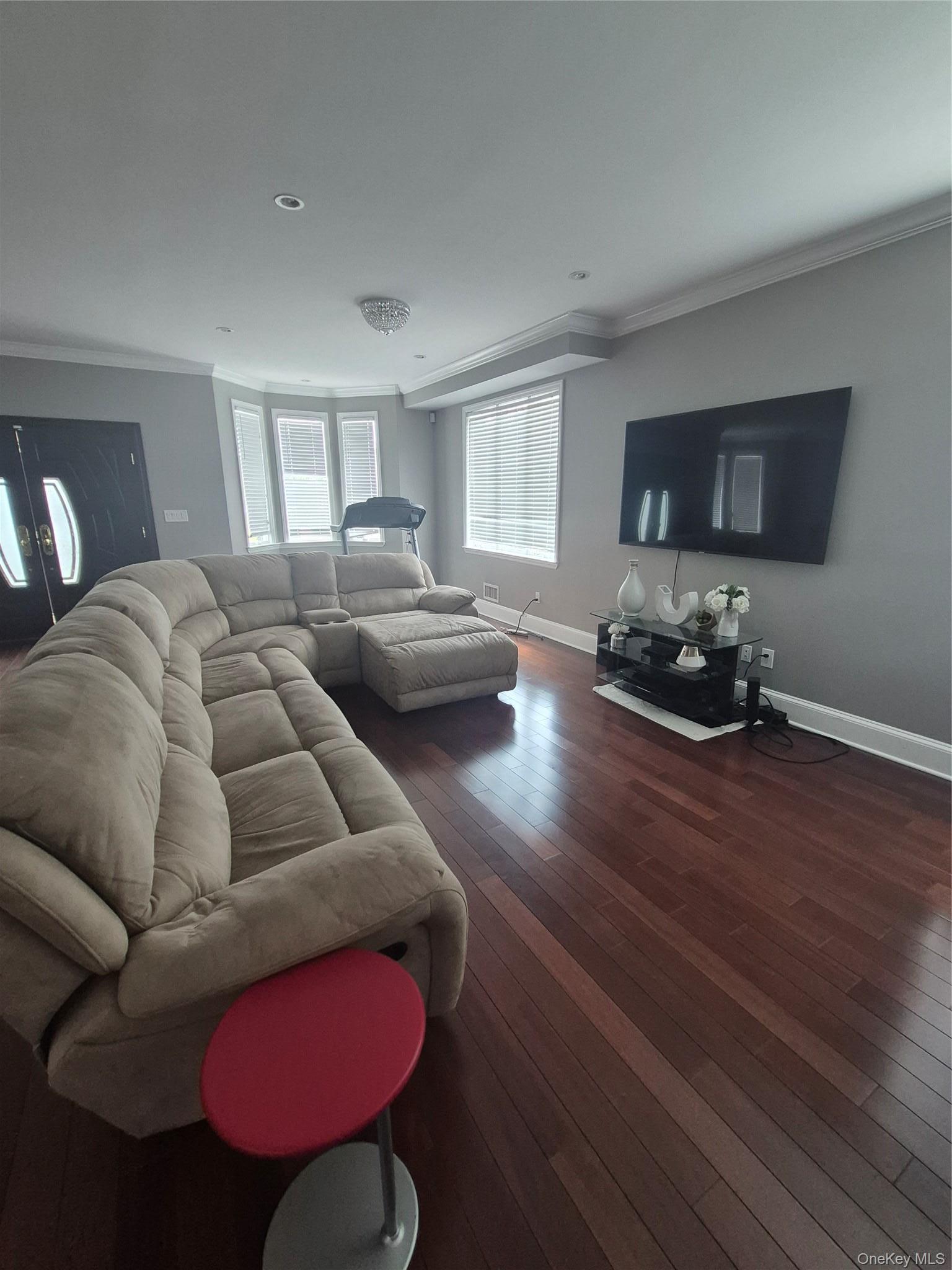 Single Family 221st Street Queens, NY 11413, MLS-1037077-4