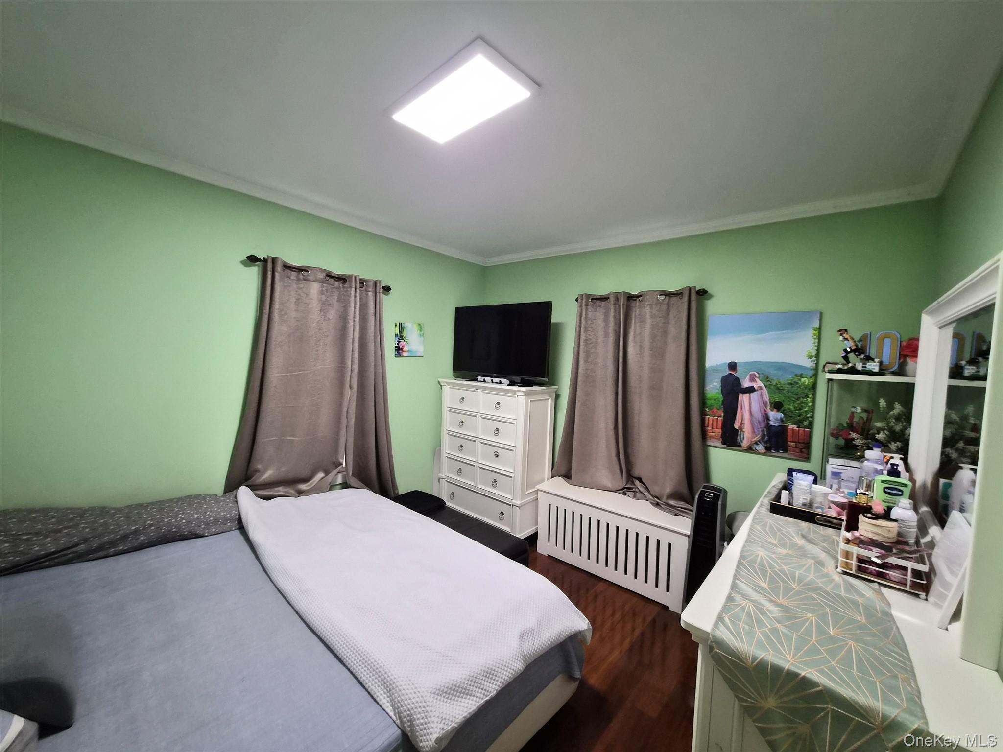 Single Family Virginia Avenue Bronx, NY 10472, MLS-1037081-13
