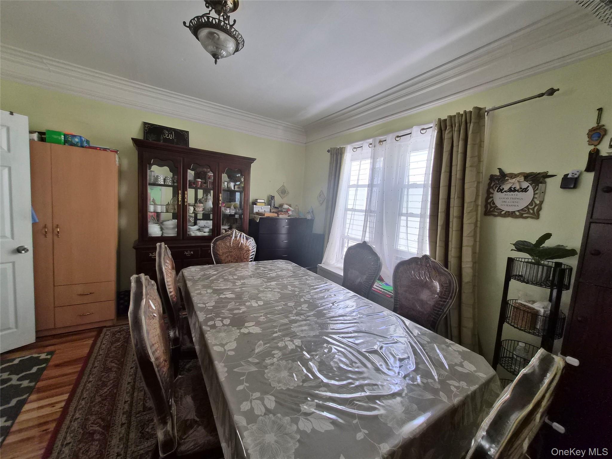 Single Family Virginia Avenue Bronx, NY 10472, MLS-1037081-18