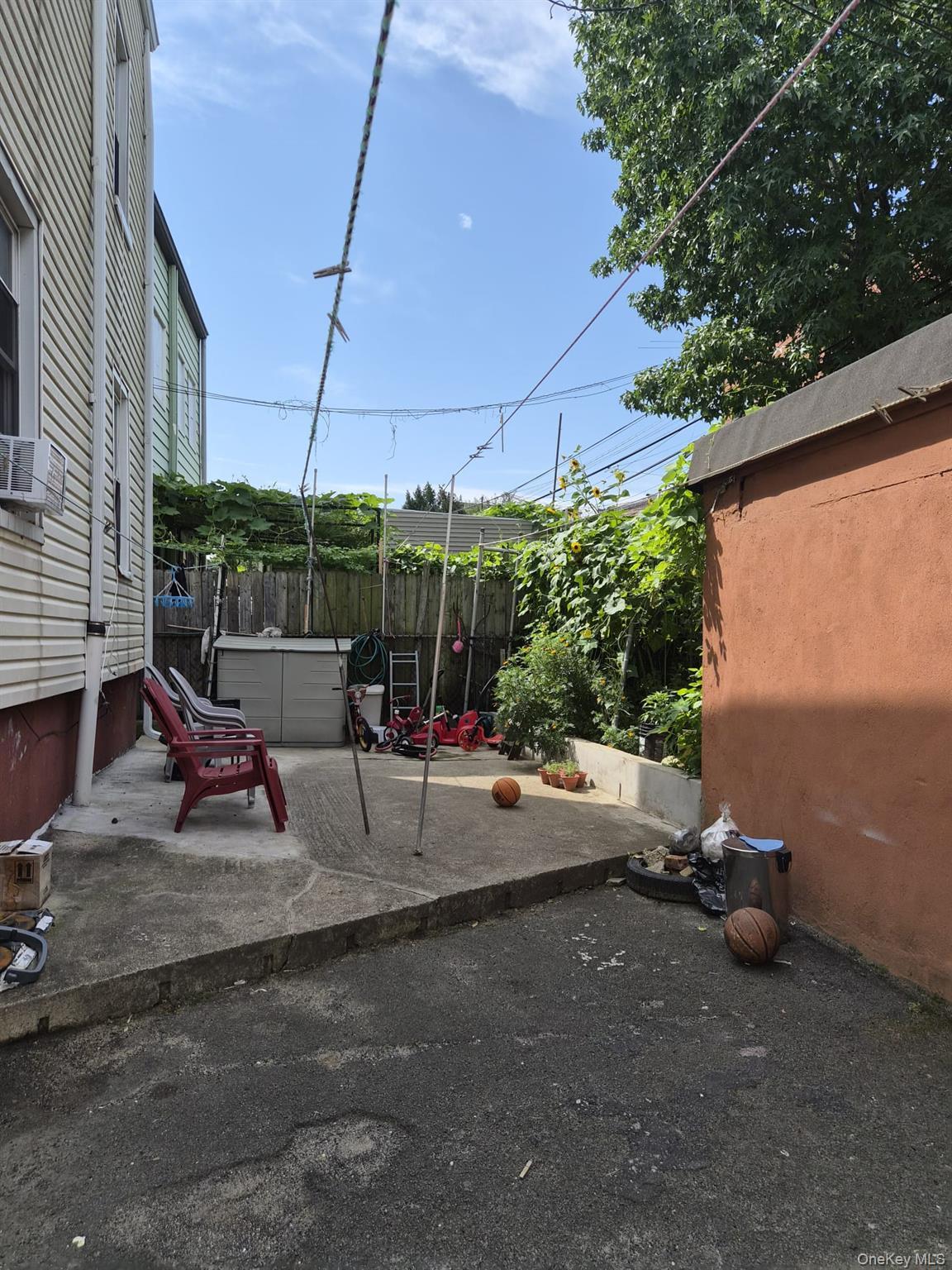 Single Family Virginia Avenue Bronx, NY 10472, MLS-1037081-5