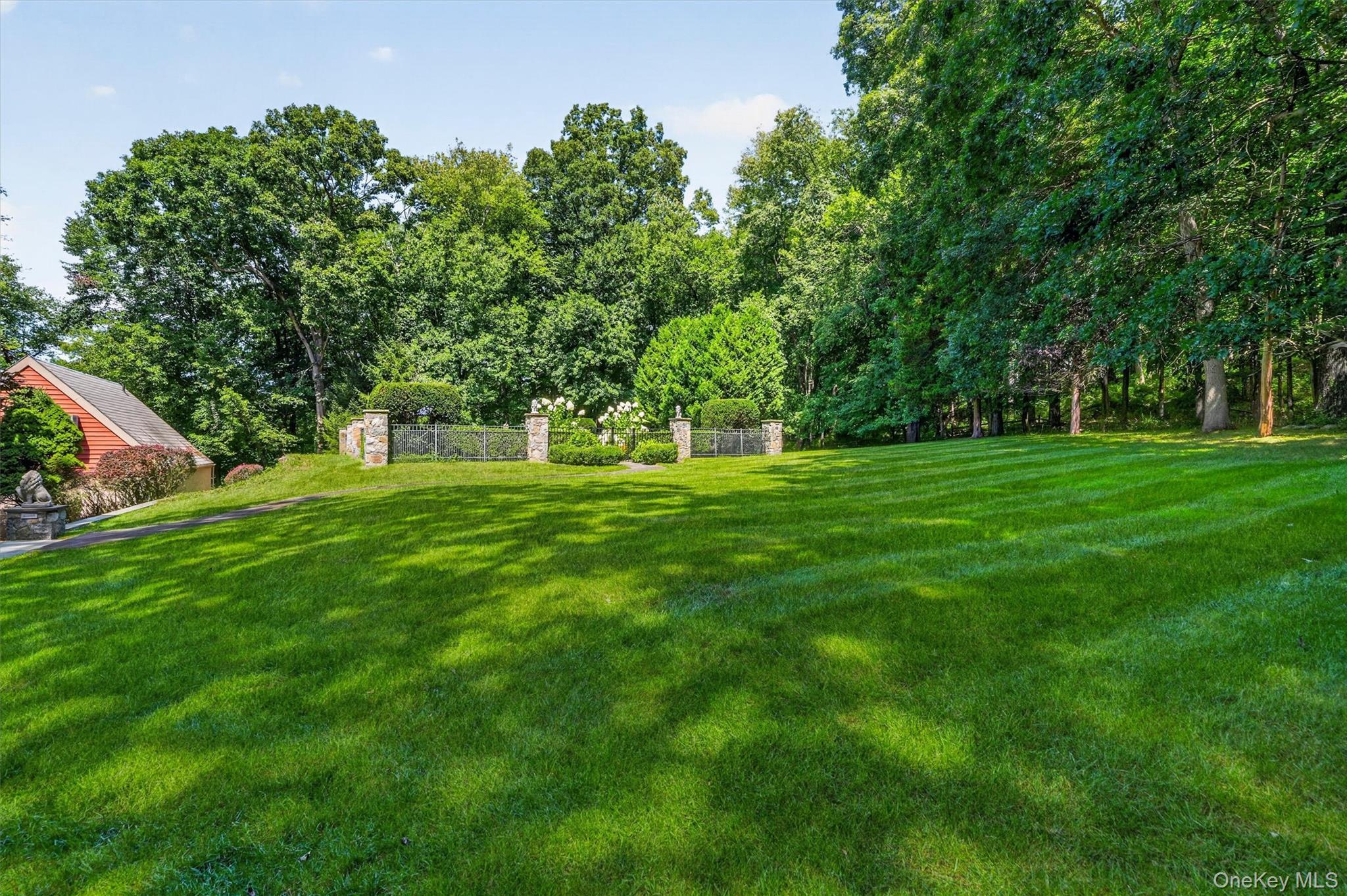 Single Family Salem Road Westchester County, NY 10576, MLS-1037090-38