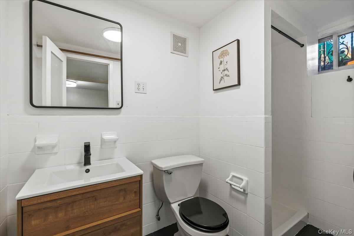 Single Family Nashville Boulevard Queens, NY 11411, MLS-1037117-11