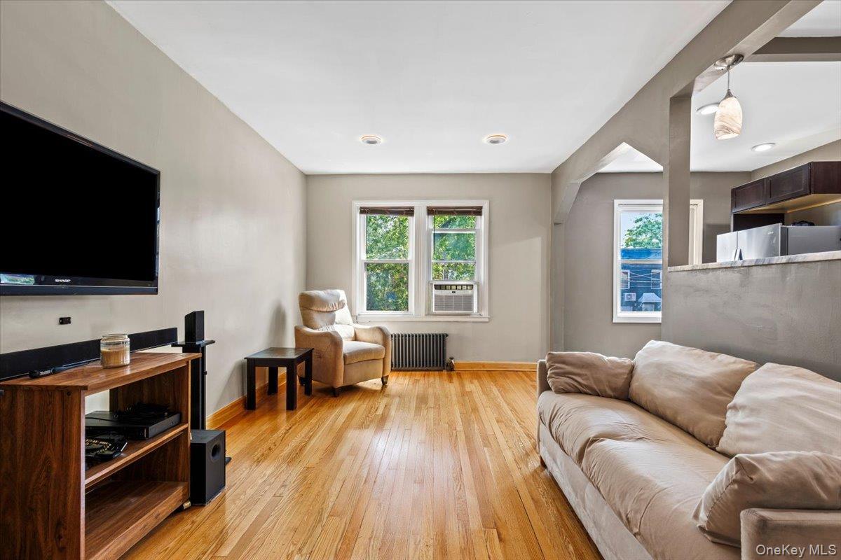 Single Family Nashville Boulevard Queens, NY 11411, MLS-1037117-14