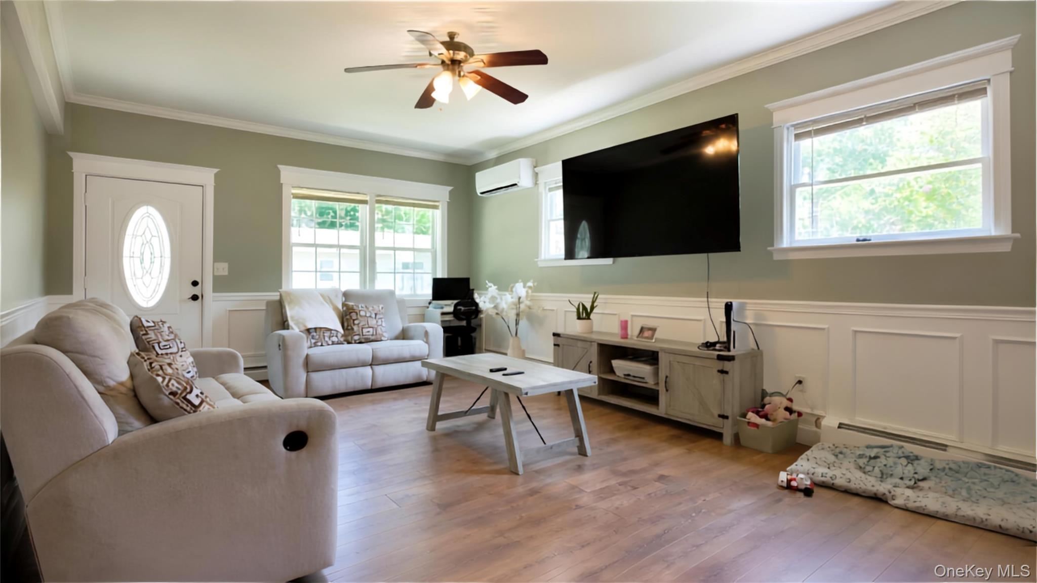 Single Family Beaver Drive Suffolk County, NY 11951, MLS-1037137-2