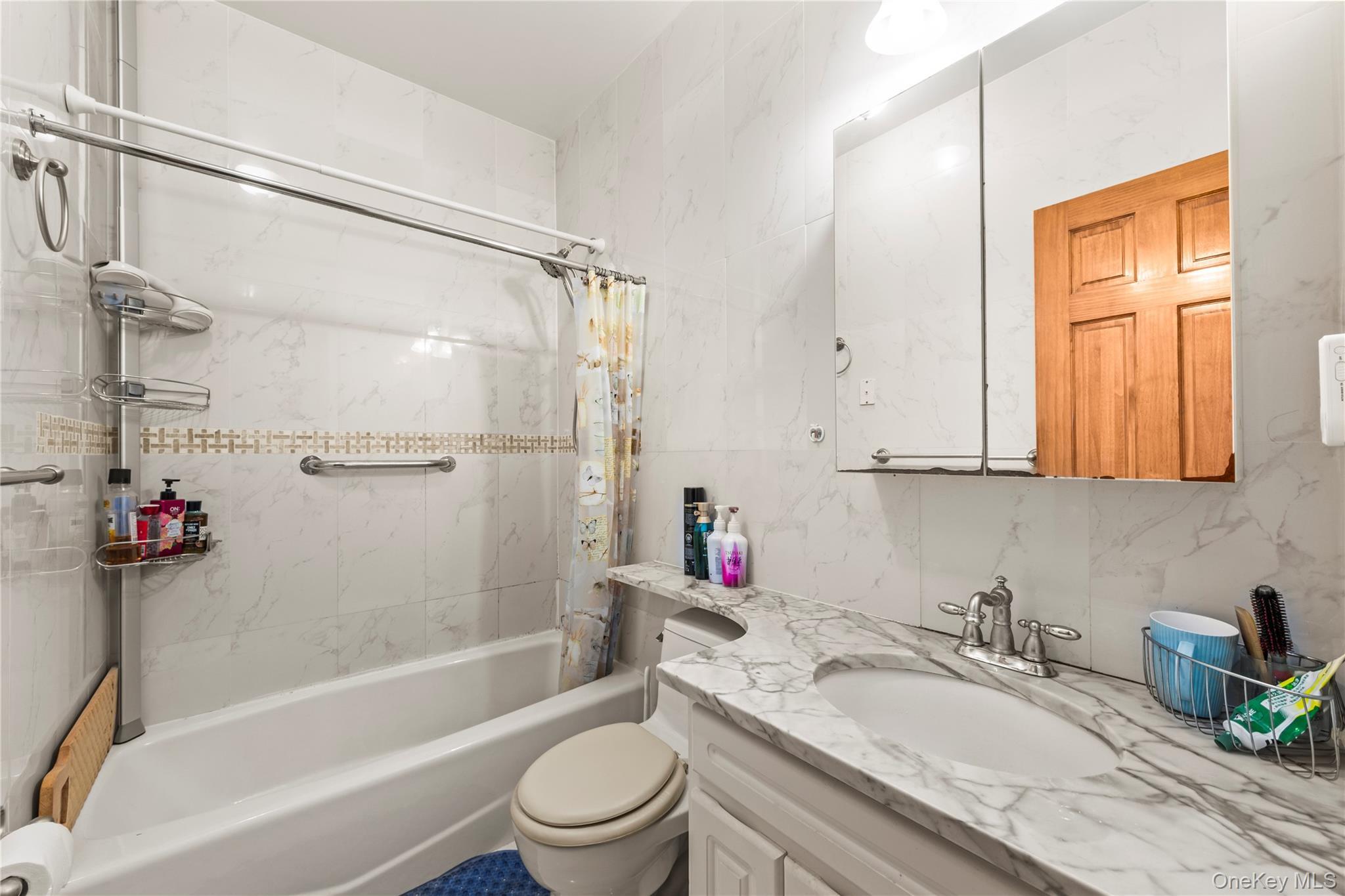 Single Family 162nd Street Queens, NY 11358, MLS-1037141-25