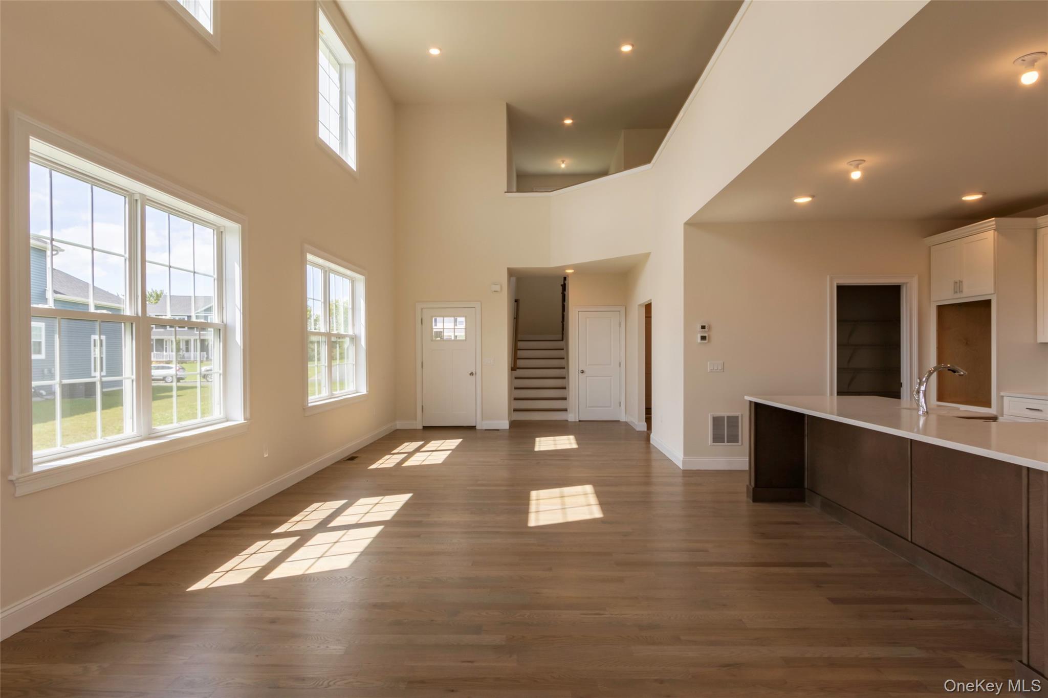 Single Family Dartmouth Drive Dutchess County, NY 12603, MLS-1037142-10