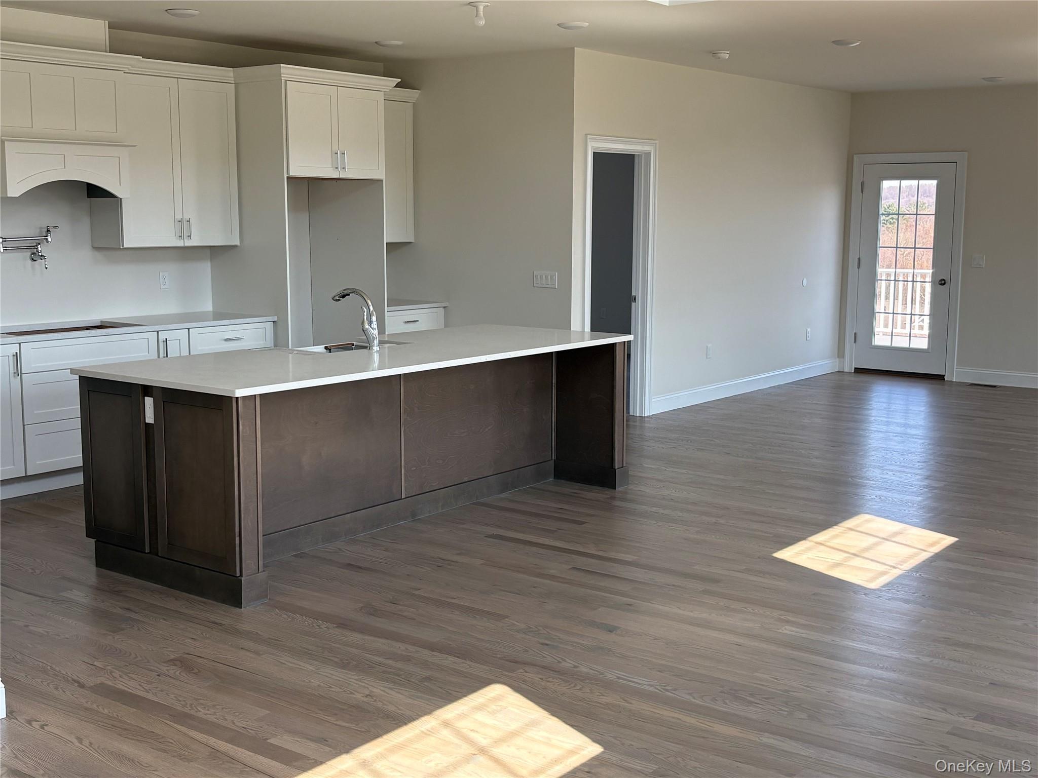 Single Family Dartmouth Drive Dutchess County, NY 12603, MLS-1037142-4