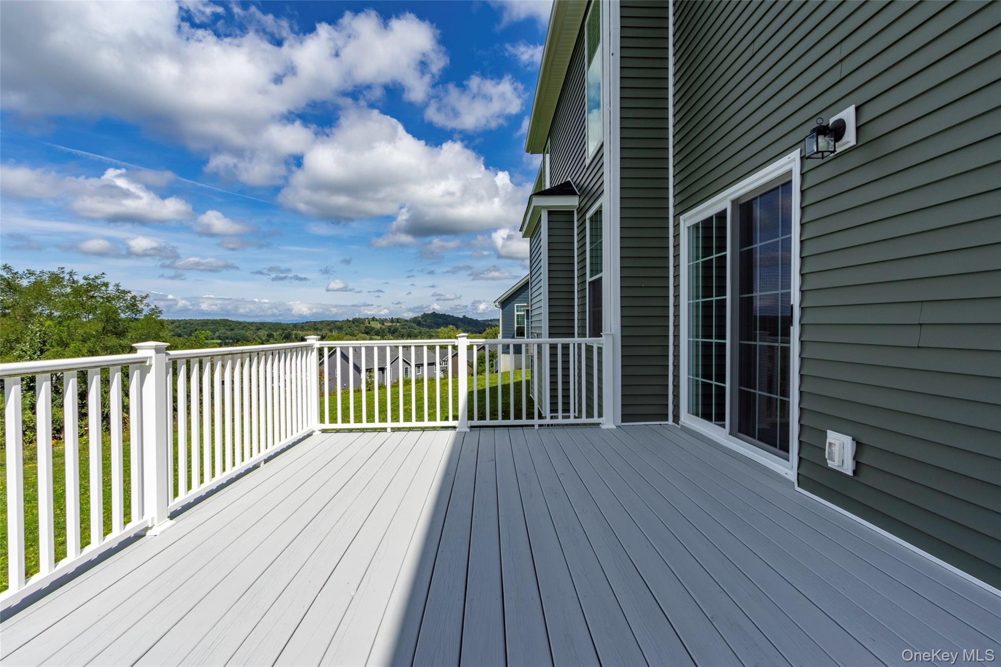 Single Family Dartmouth Drive Dutchess County, NY 12603, MLS-1037155-12