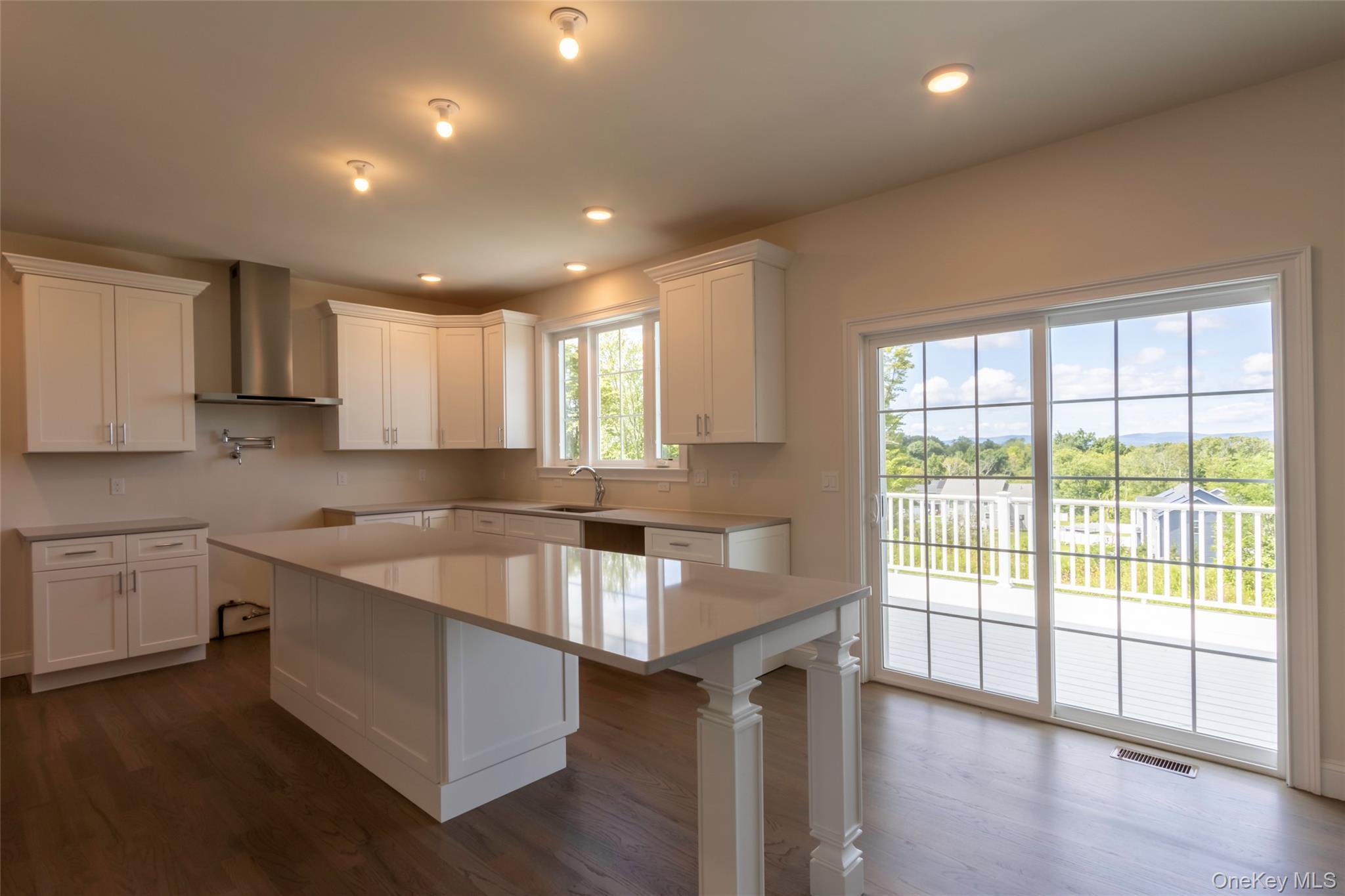 Single Family Dartmouth Drive Dutchess County, NY 12603, MLS-1037155-16