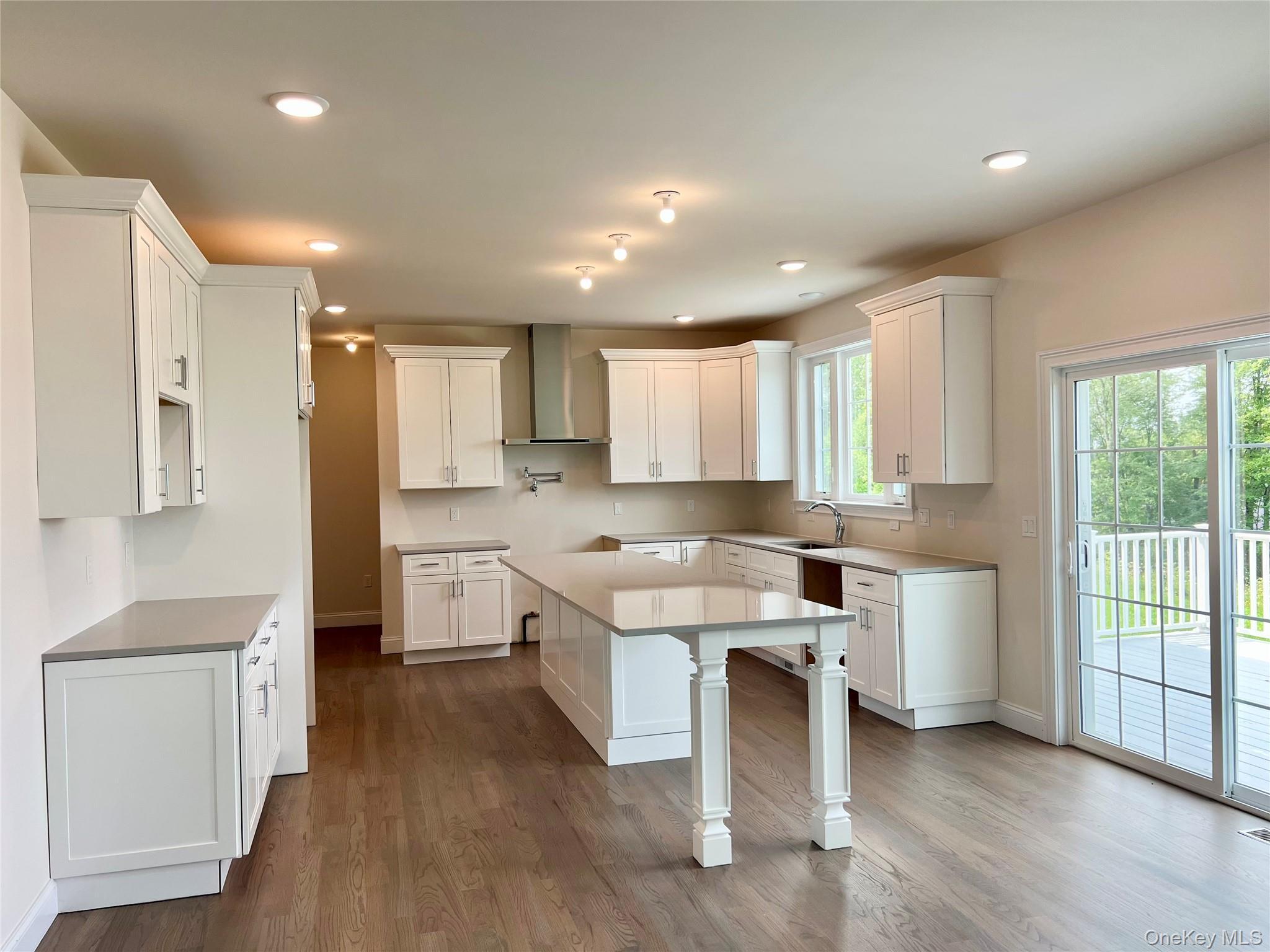 Single Family Dartmouth Drive Dutchess County, NY 12603, MLS-1037155-4
