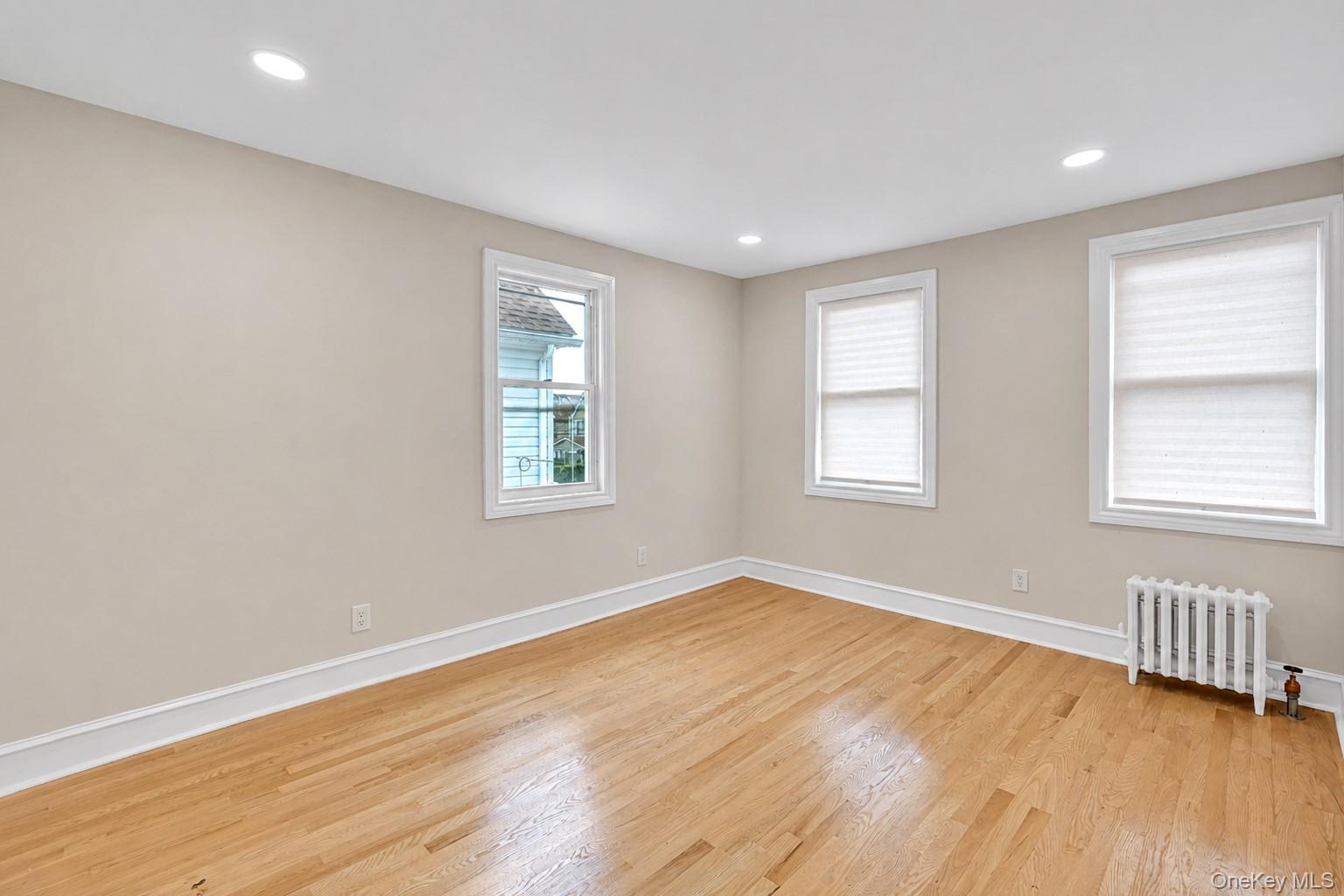 Single Family 210th Street Queens, NY 11411, MLS-1037159-23