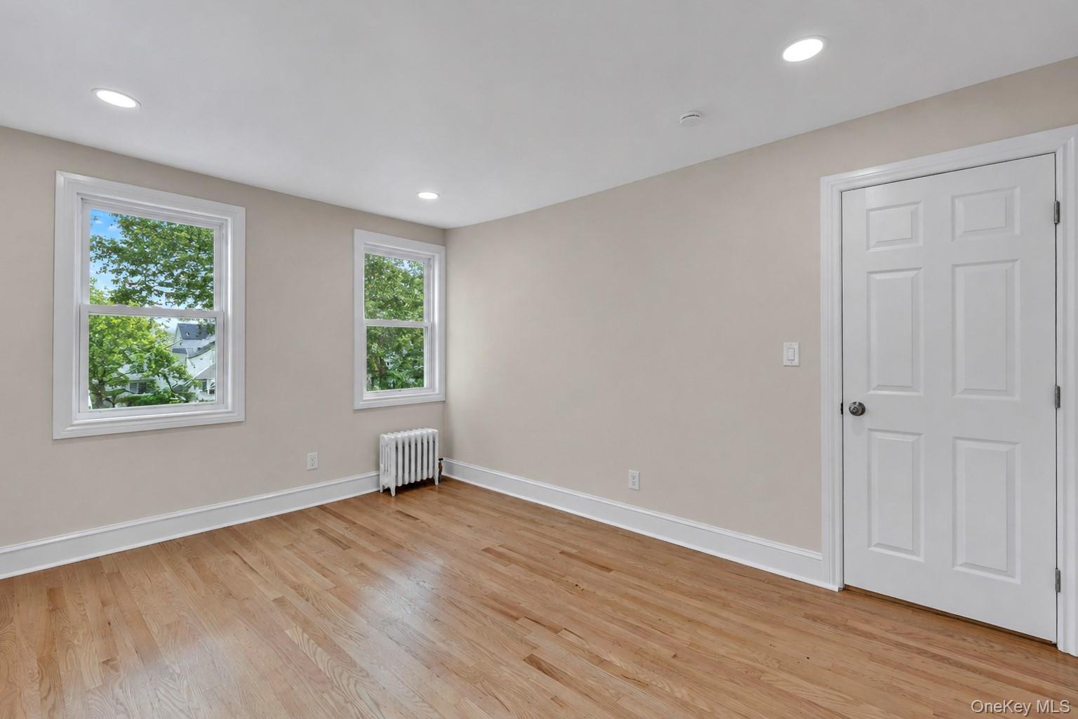 Single Family 210th Street Queens, NY 11411, MLS-1037159-25