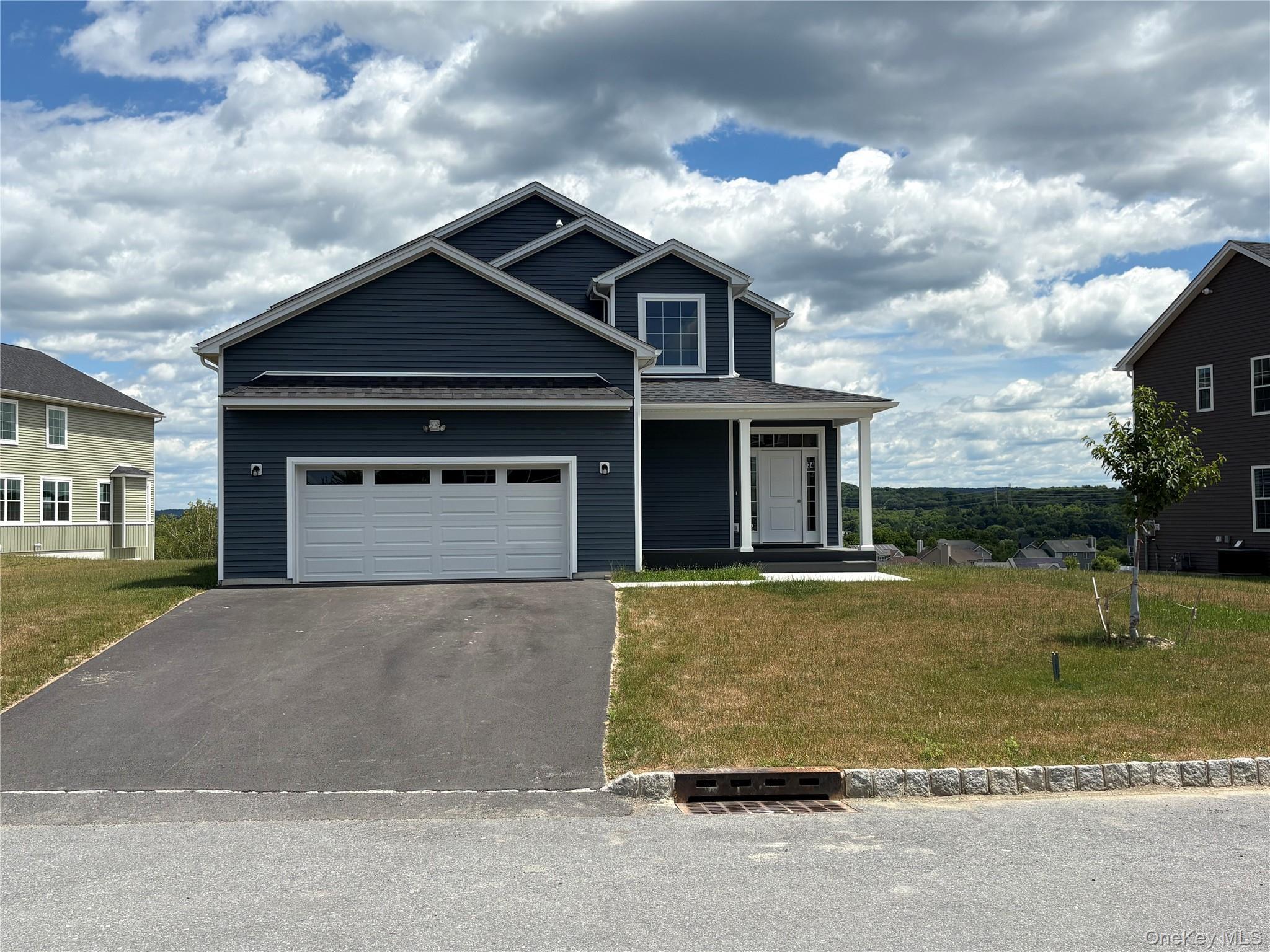 Single Family Dartmouth Drive Dutchess County, NY 12603, MLS-1037163-2