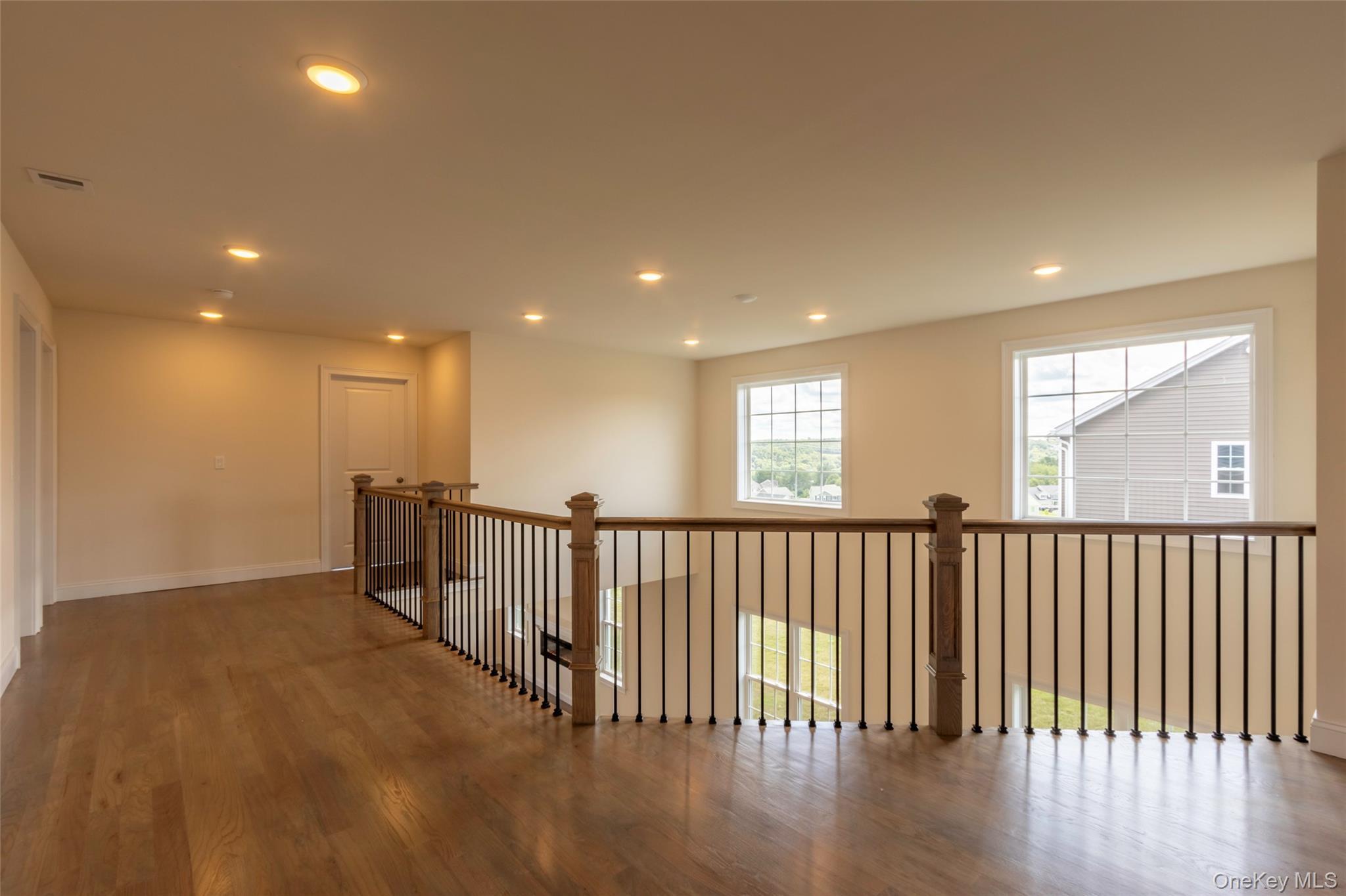Single Family Dartmouth Drive Dutchess County, NY 12603, MLS-1037163-25