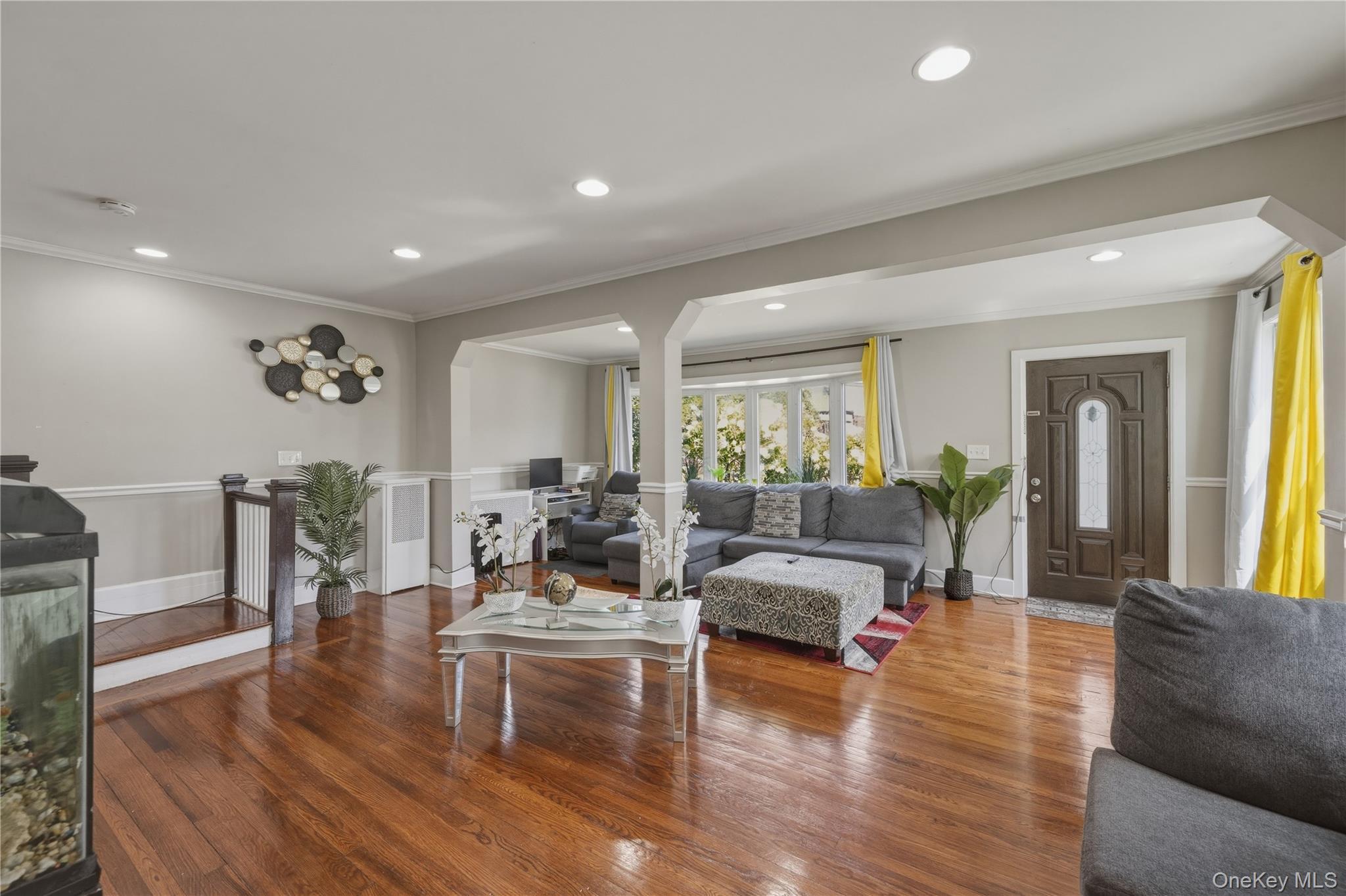 Single Family 195th Street Queens, NY 11412, MLS-1037166-2