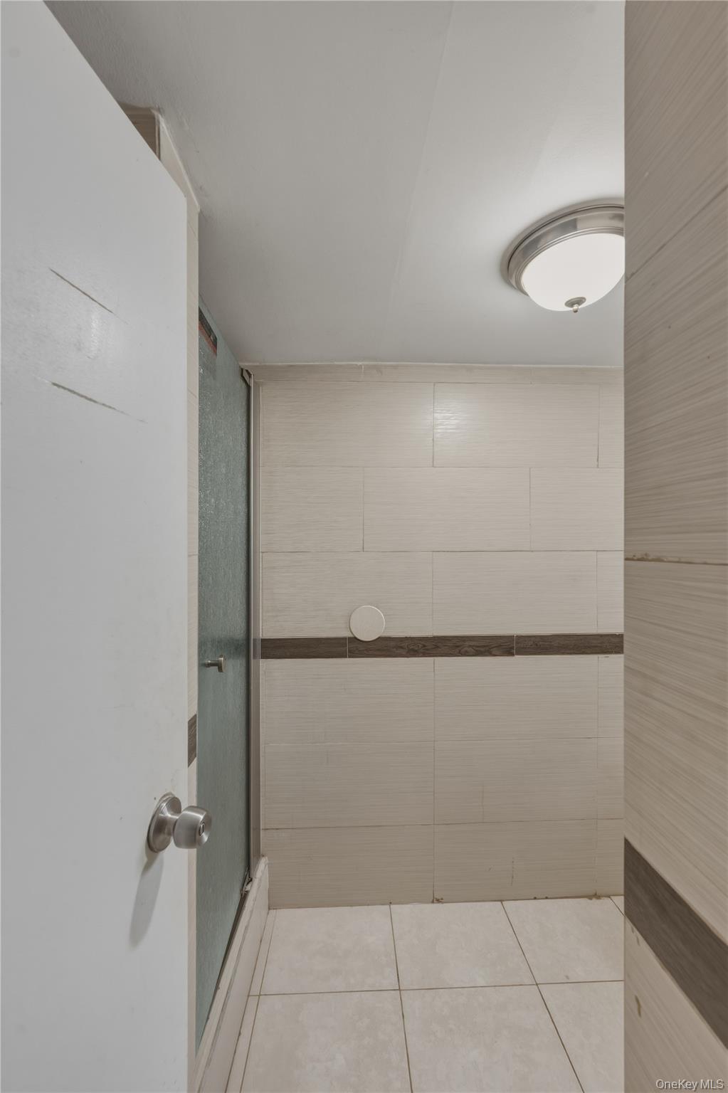 Single Family 195th Street Queens, NY 11412, MLS-1037166-22