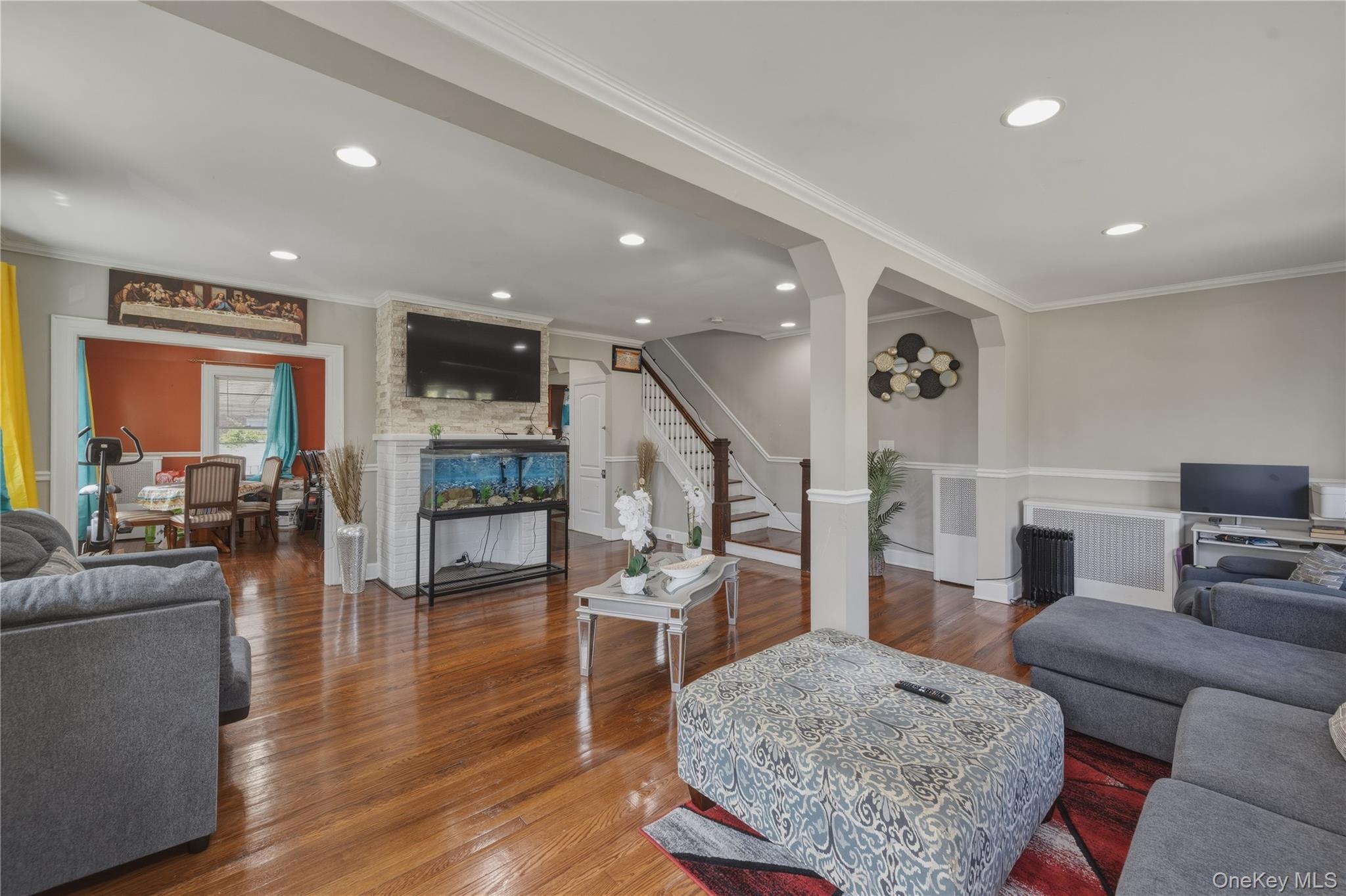 Single Family 195th Street Queens, NY 11412, MLS-1037166-3