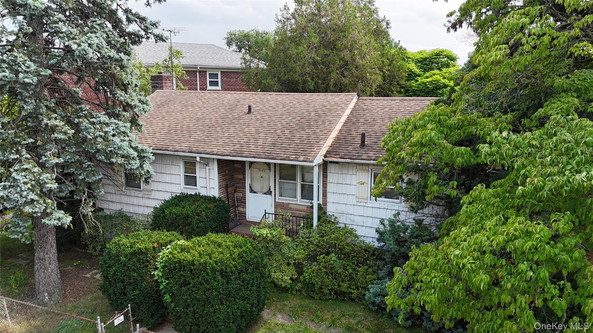 Single Family Country Club Road Bronx, NY 10465, MLS-1037172-4