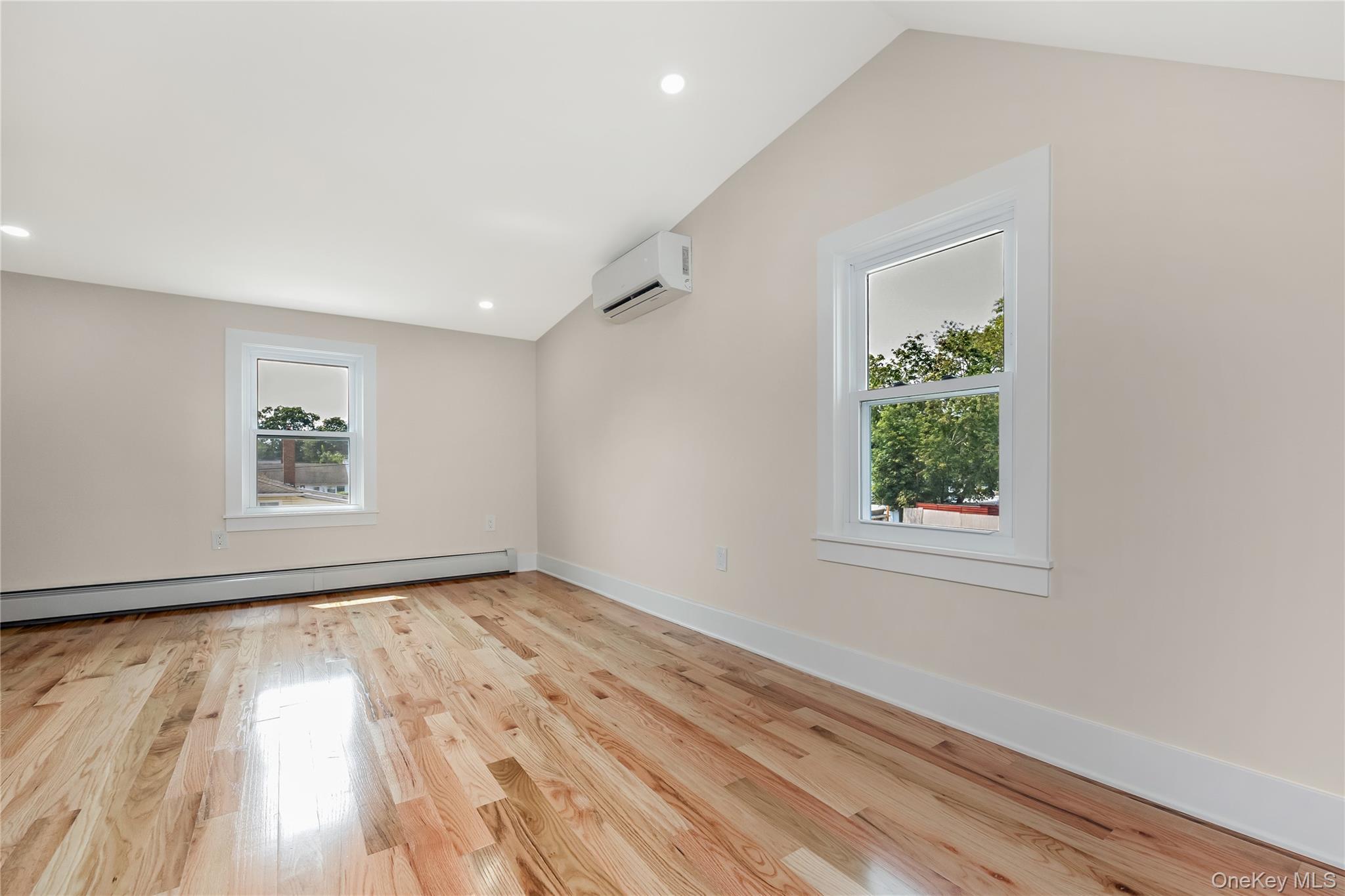 Single Family N 18th Street Suffolk County, NY 11798, MLS-1037198-11
