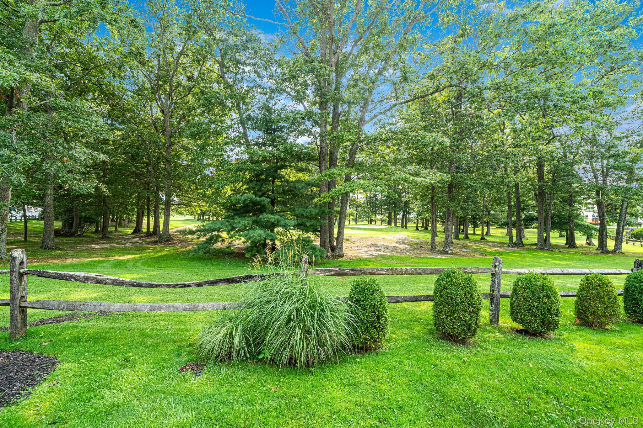 Single Family Madison Circle Suffolk County, NY 11953, MLS-1037203-31
