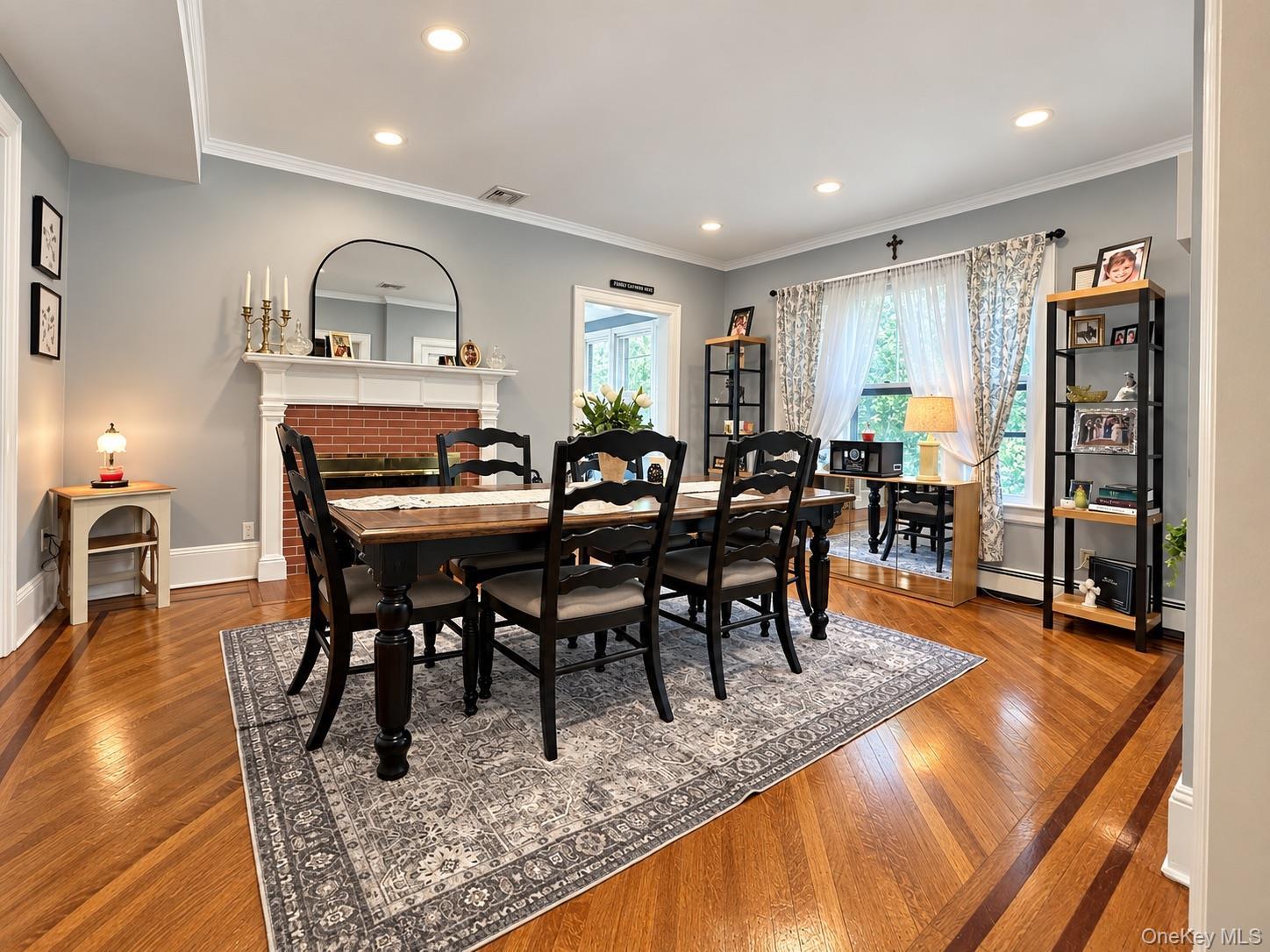 Single Family E Williston Avenue  Nassau County, NY 11596, MLS-1037209-12