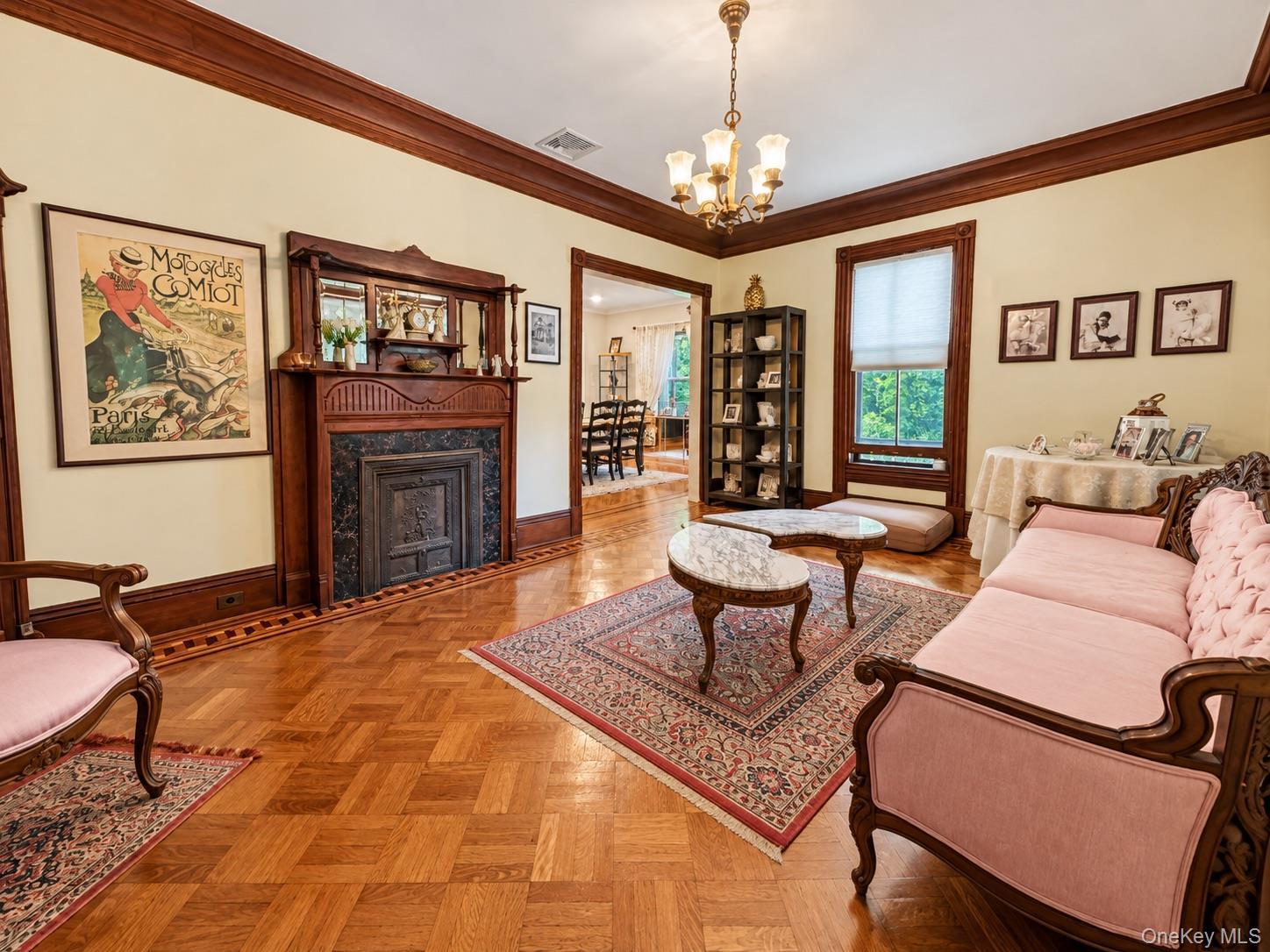 Single Family E Williston Avenue  Nassau County, NY 11596, MLS-1037209-4