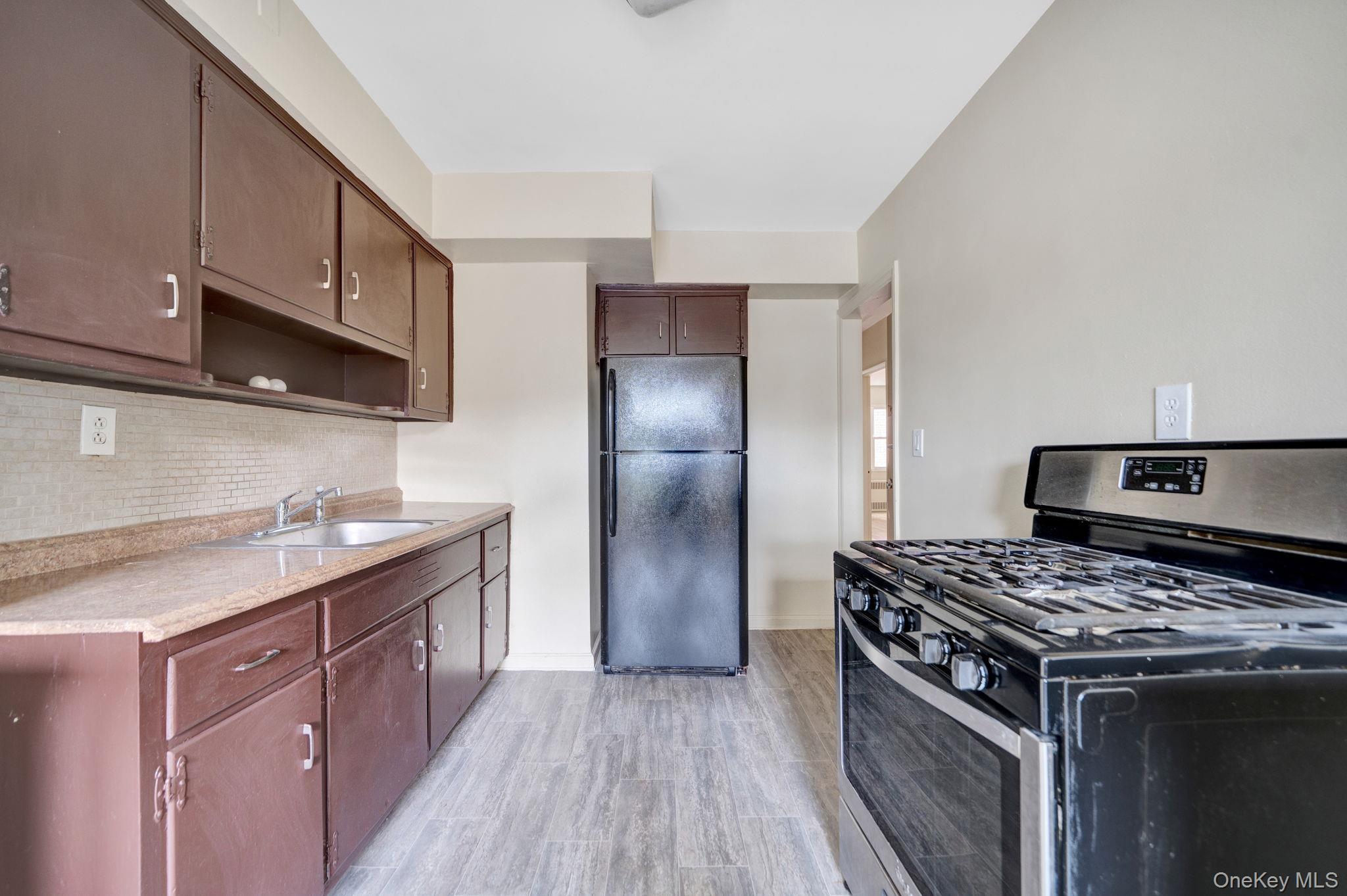 Single Family 102nd Street Queens, NY 11374, MLS-1037220-16