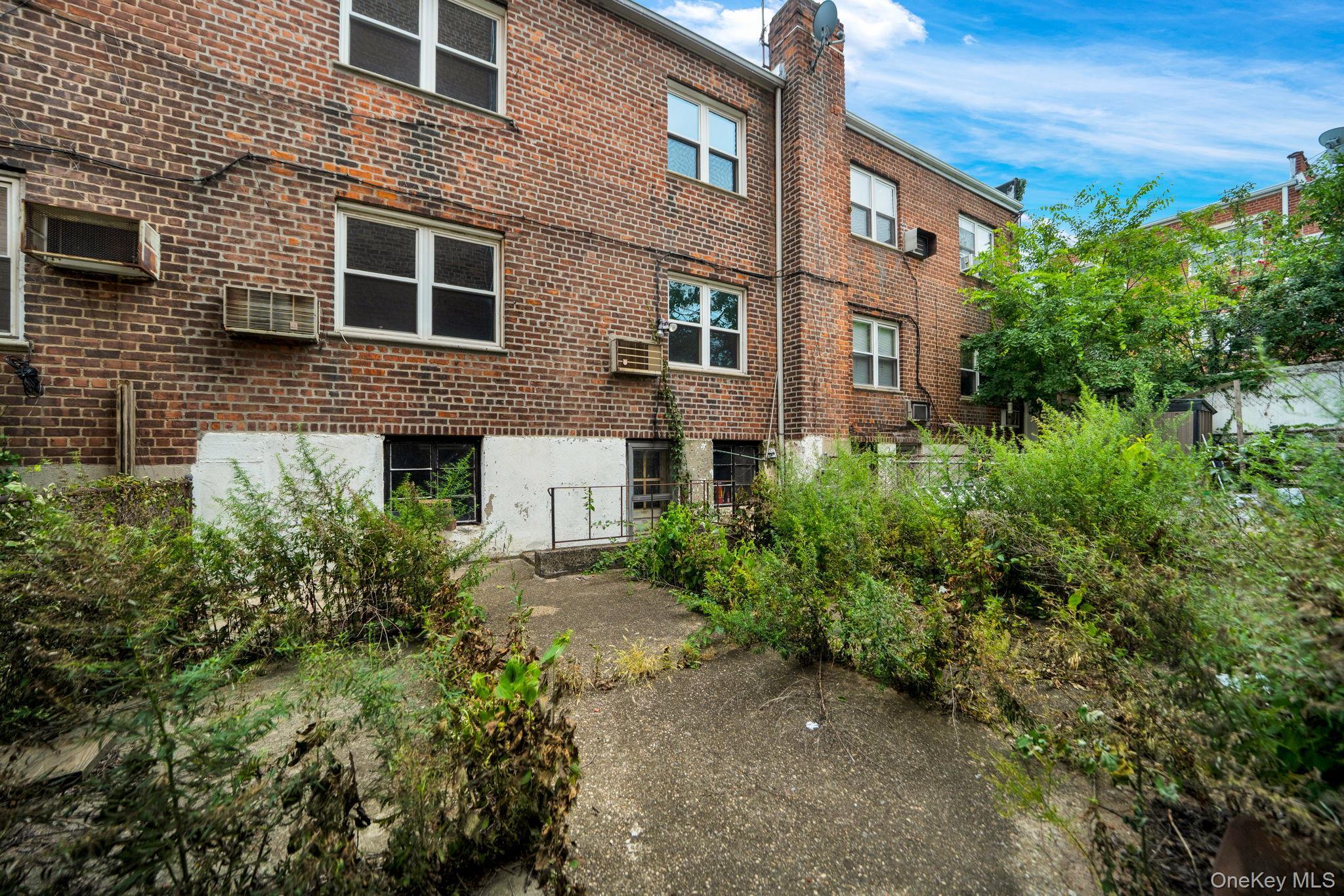 Single Family 102nd Street Queens, NY 11374, MLS-1037220-28
