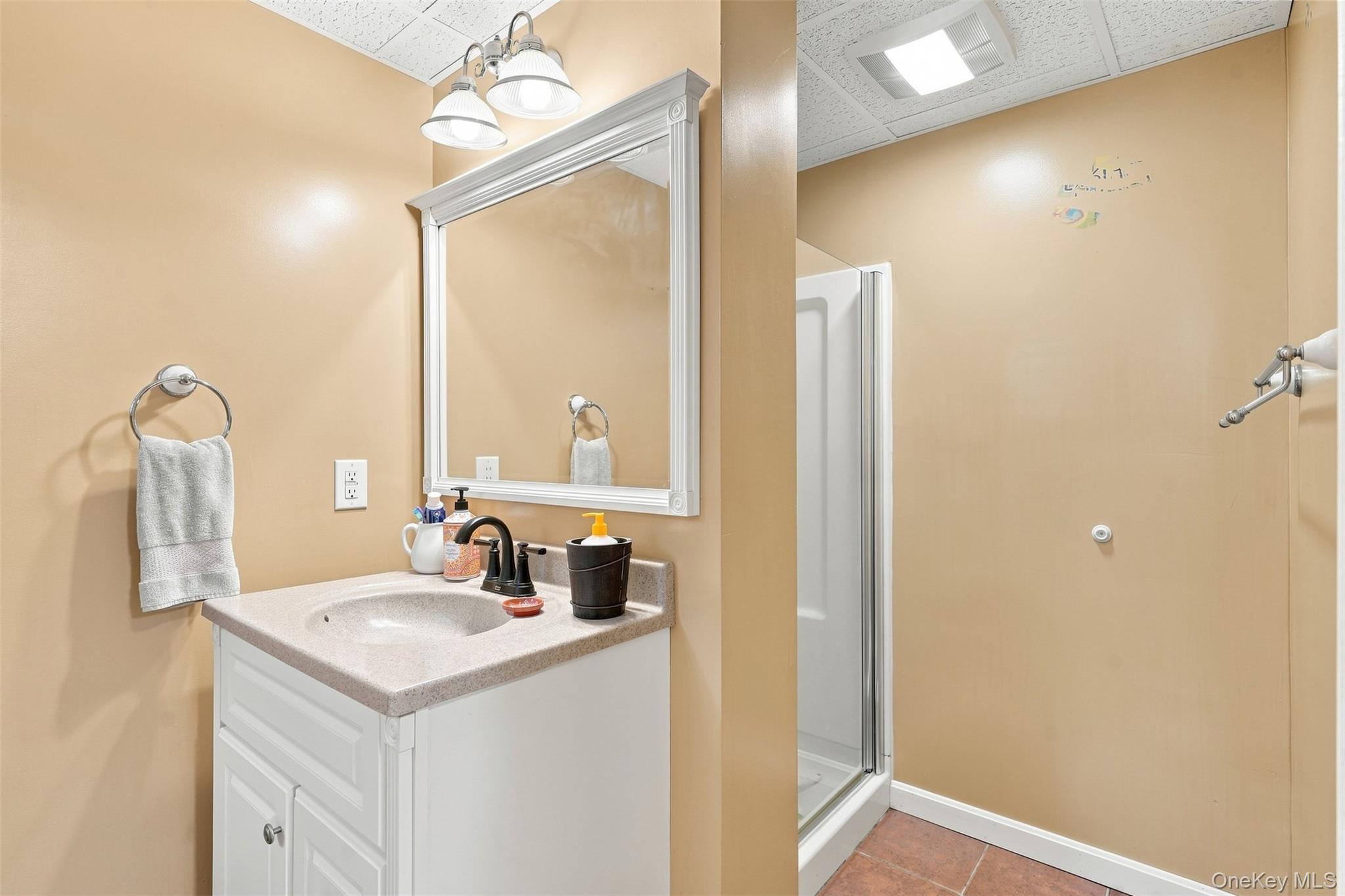 Single Family Edmunds Lane  Orange County, NY 12586, MLS-1037222-27