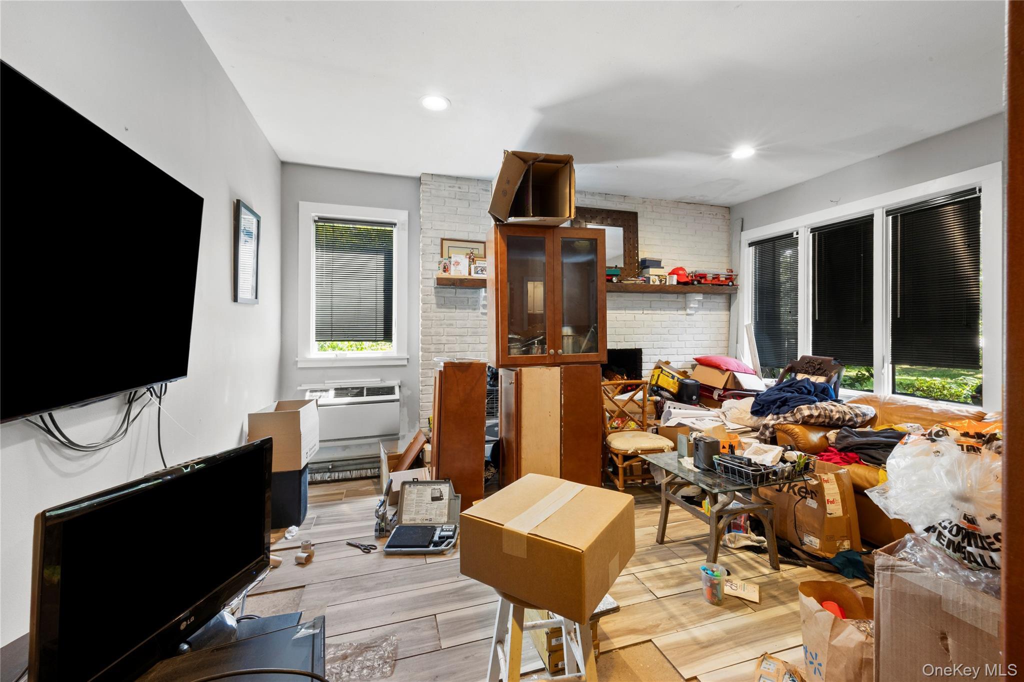 Single Family Gaton Lane  Suffolk County, NY 11727, MLS-1037234-15