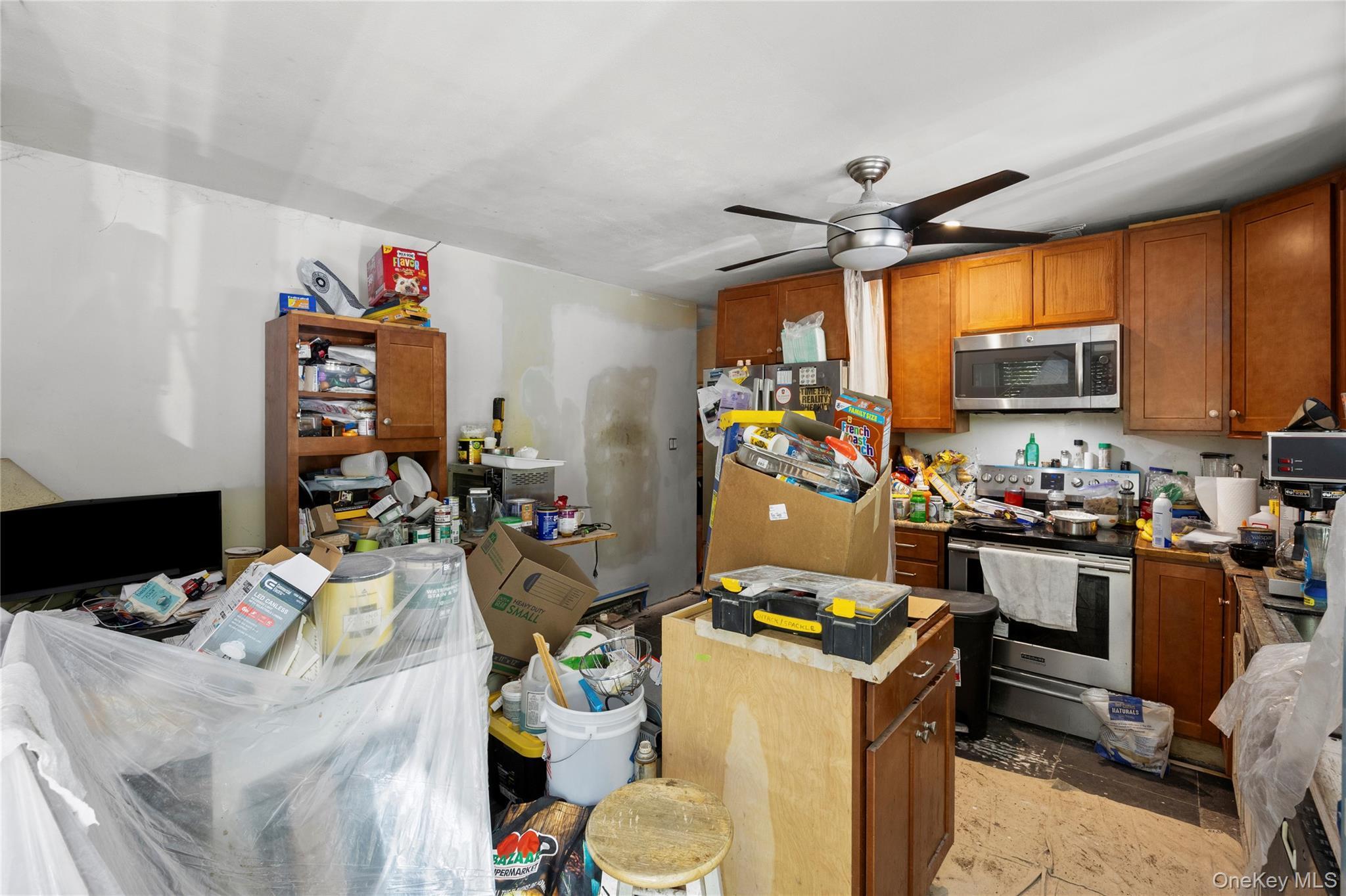 Single Family Gaton Lane  Suffolk County, NY 11727, MLS-1037234-24