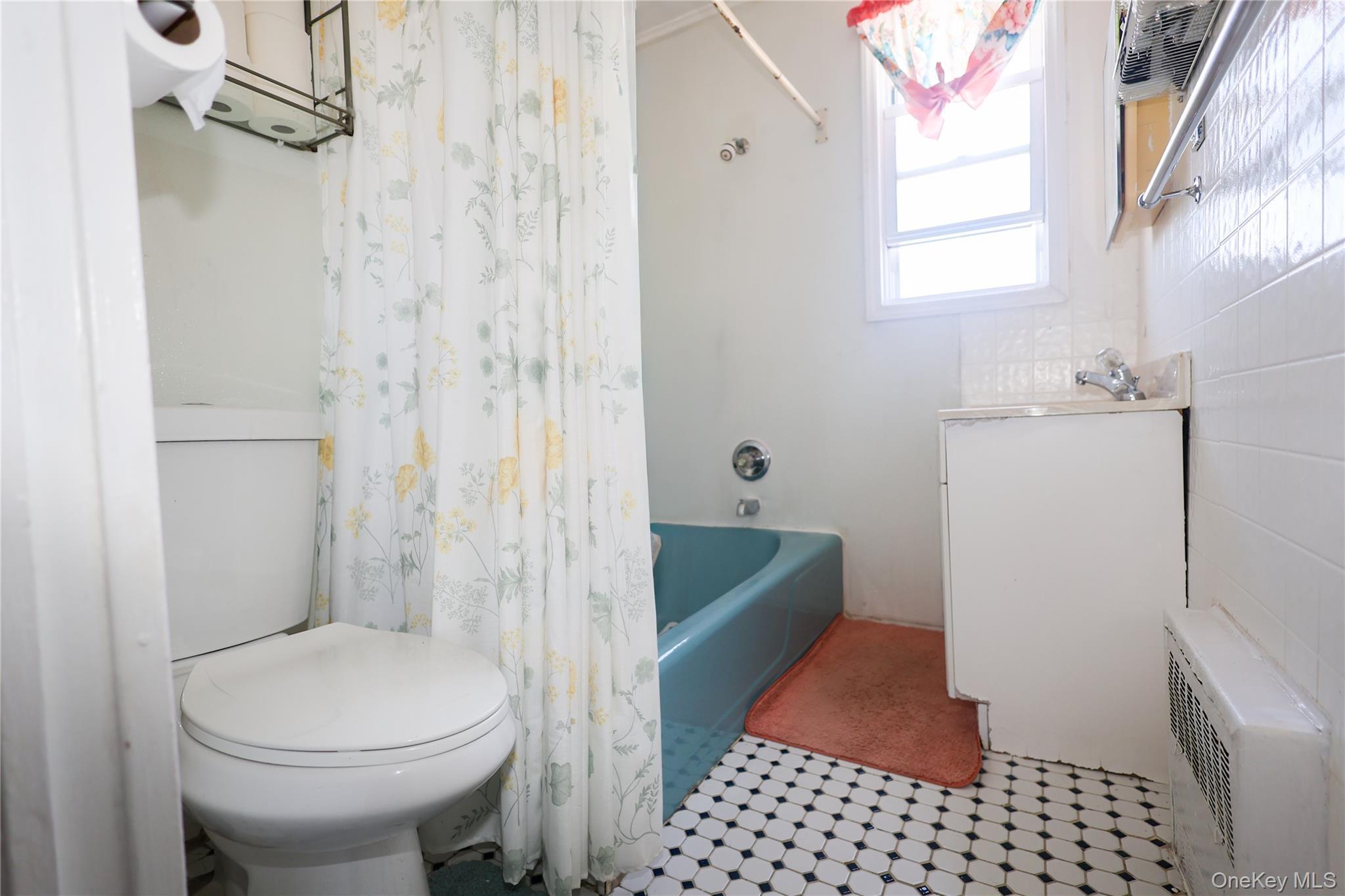 Single Family 97th Avenue Queens, NY 11419, MLS-1037237-12