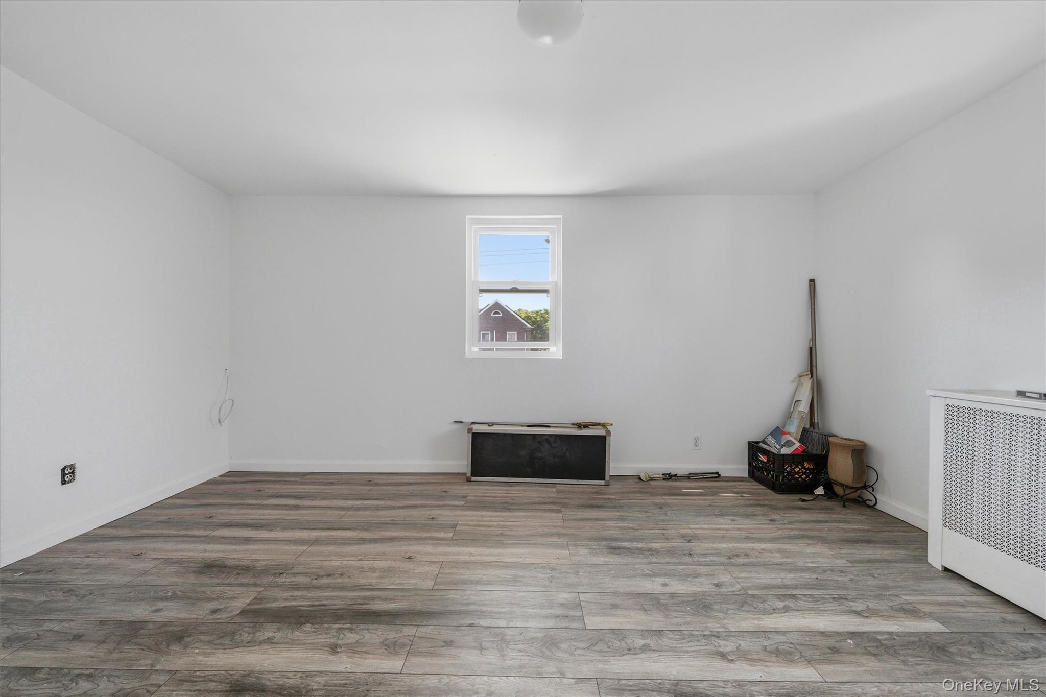 Single Family Morgan Avenue  Bronx, NY 10469, MLS-1037243-20