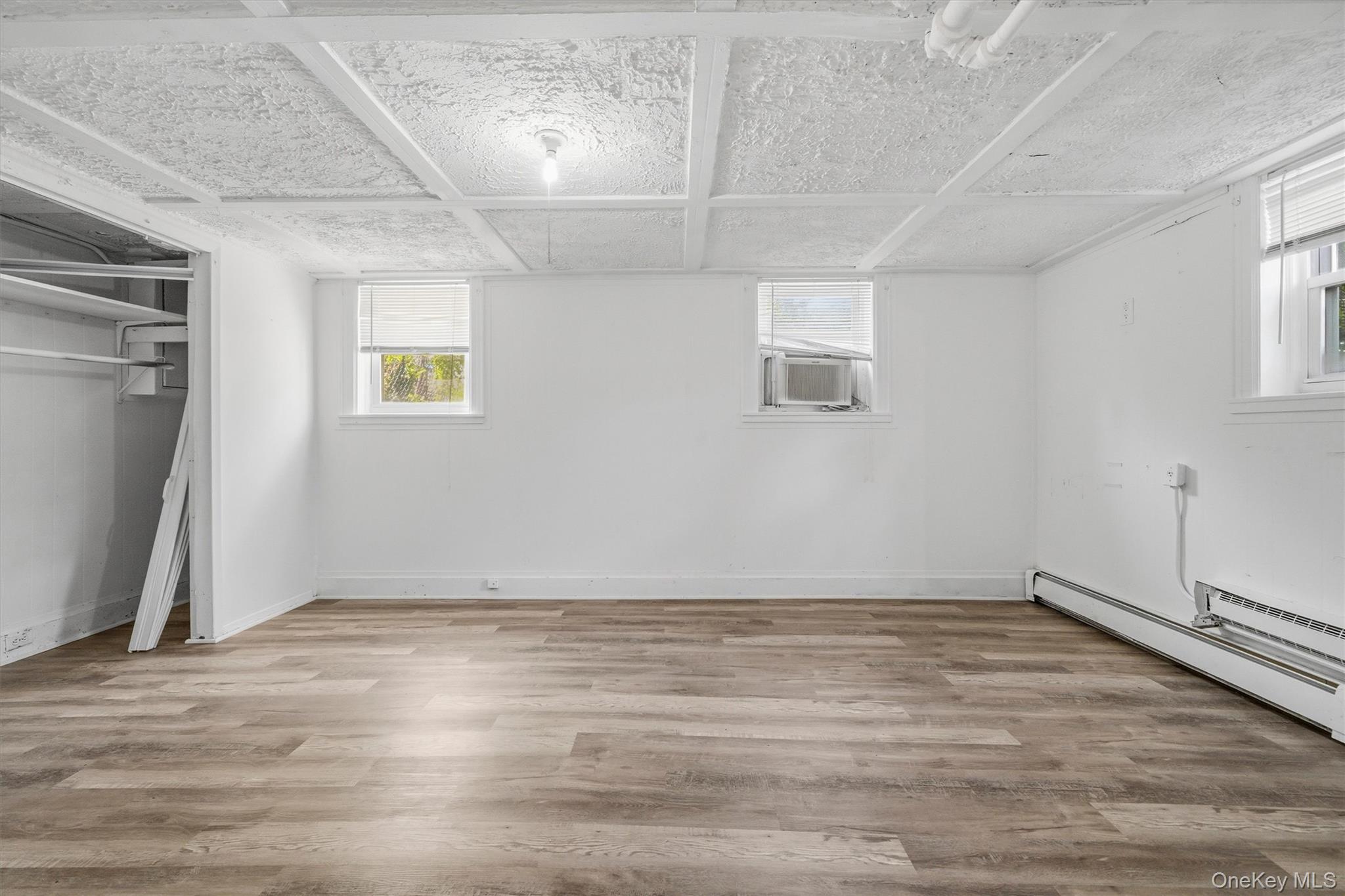 Single Family Morgan Avenue  Bronx, NY 10469, MLS-1037243-34