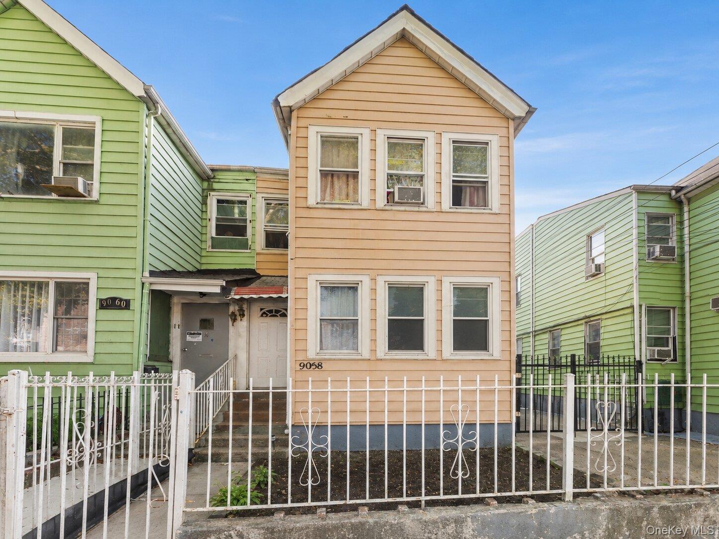 Single Family 180th Street  Queens, NY 11432, MLS-1037250-3