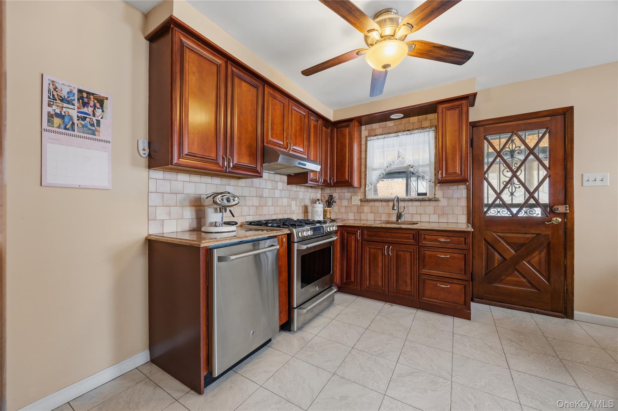 Single Family Lurting Avenue Bronx, NY 10461, MLS-1037251-11