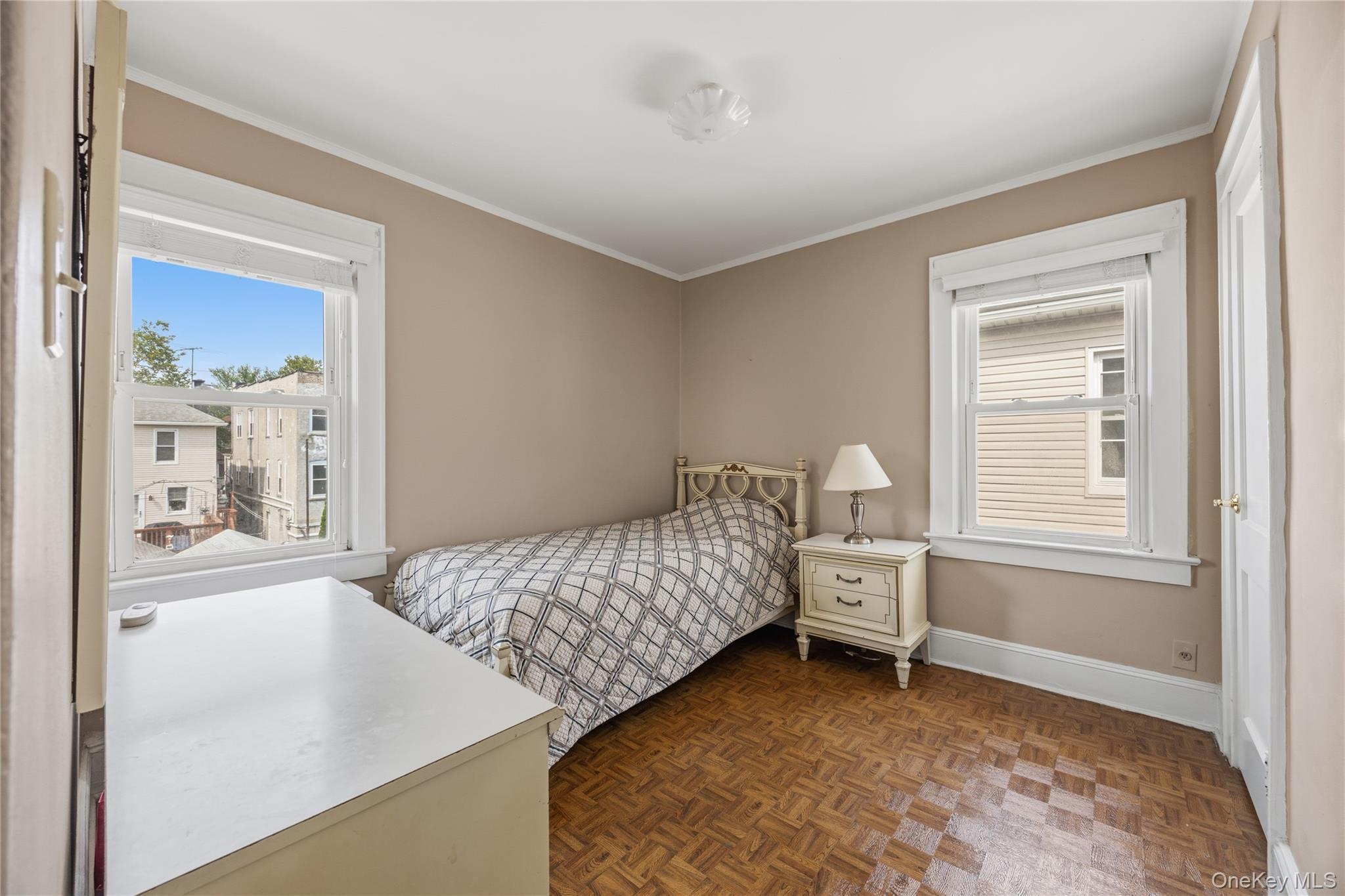 Single Family Lurting Avenue Bronx, NY 10461, MLS-1037251-18