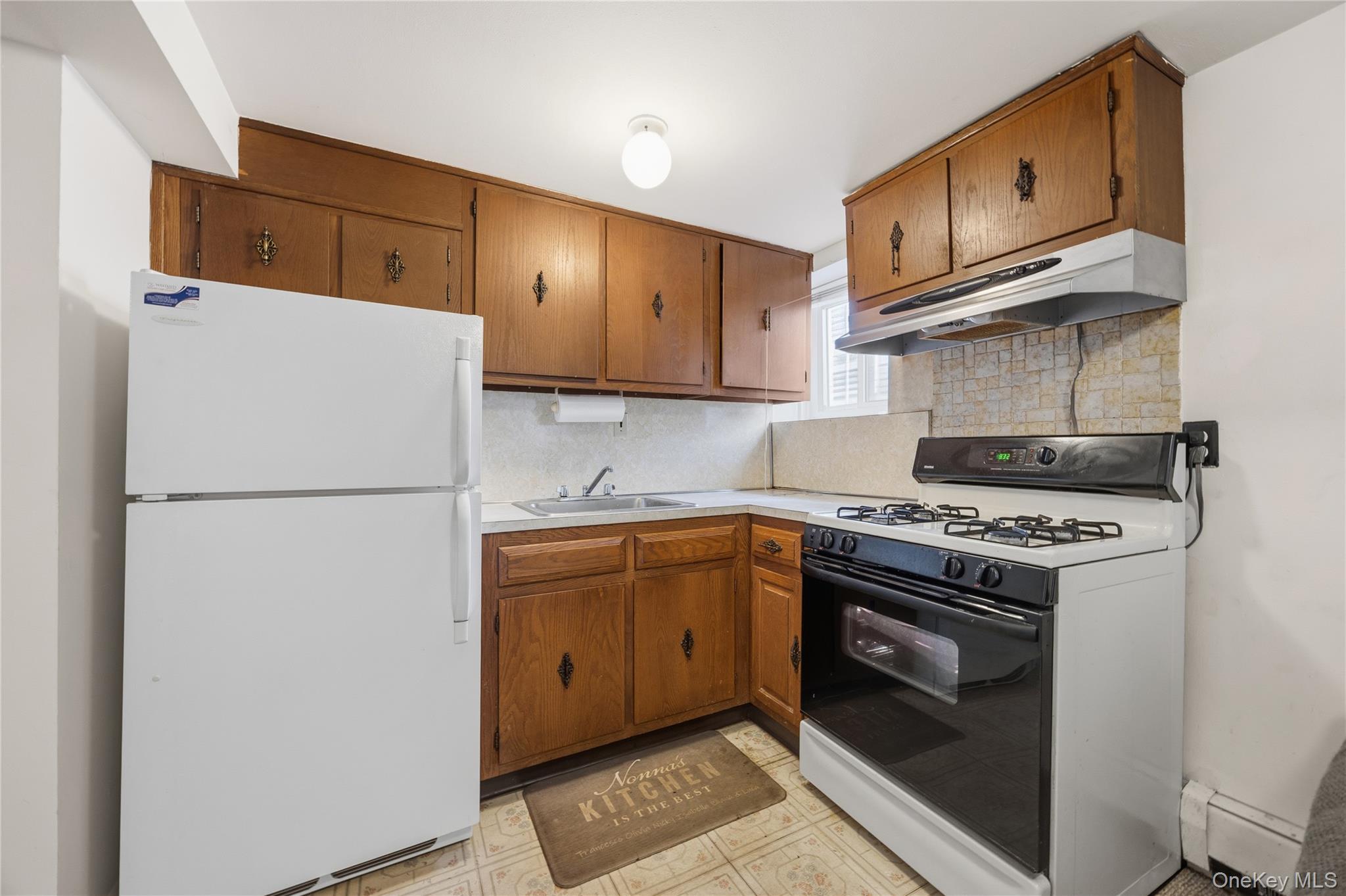 Single Family Lurting Avenue Bronx, NY 10461, MLS-1037251-27