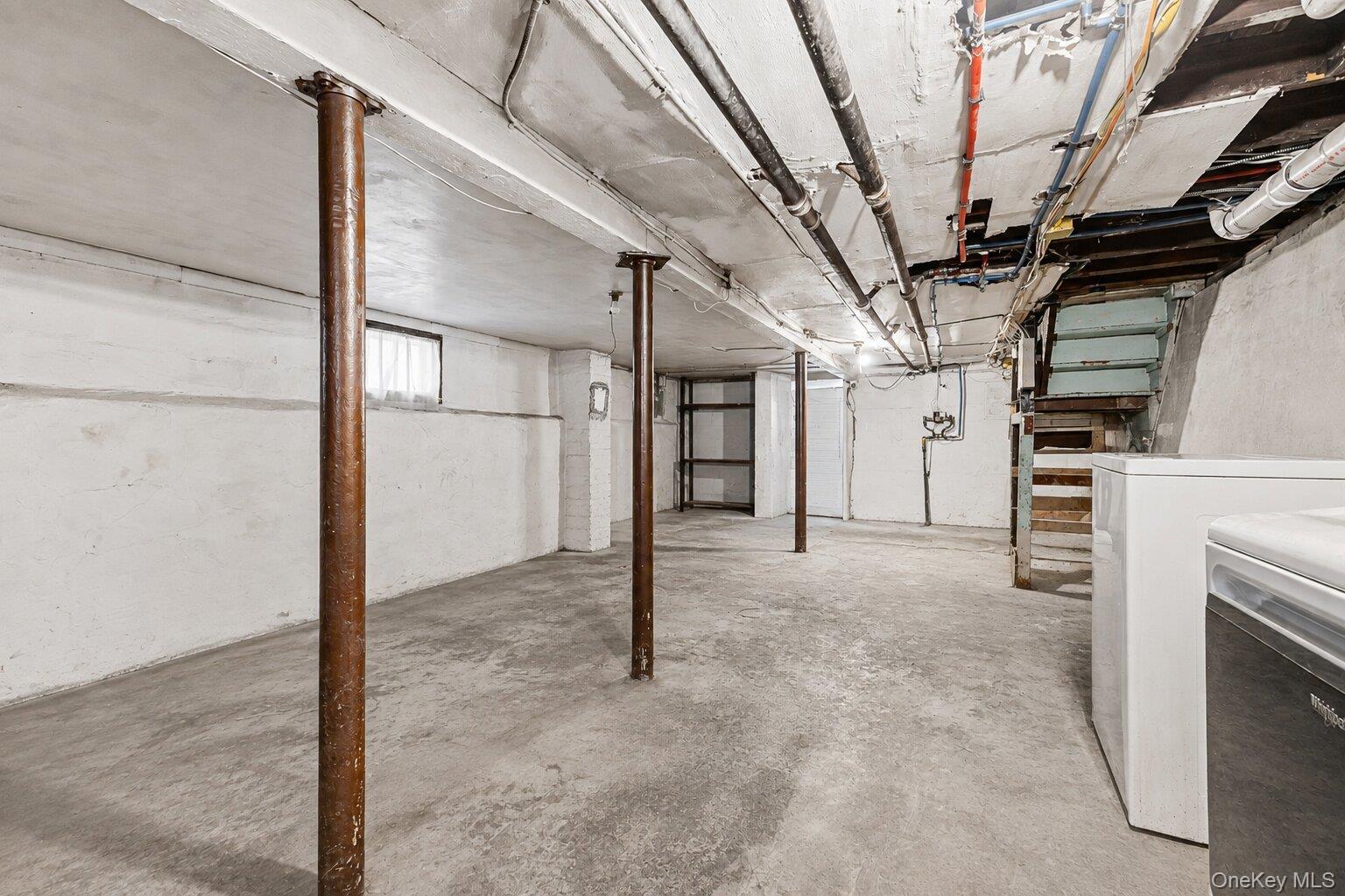 Single Family 165th Street Queens, NY 11365, MLS-1037270-26