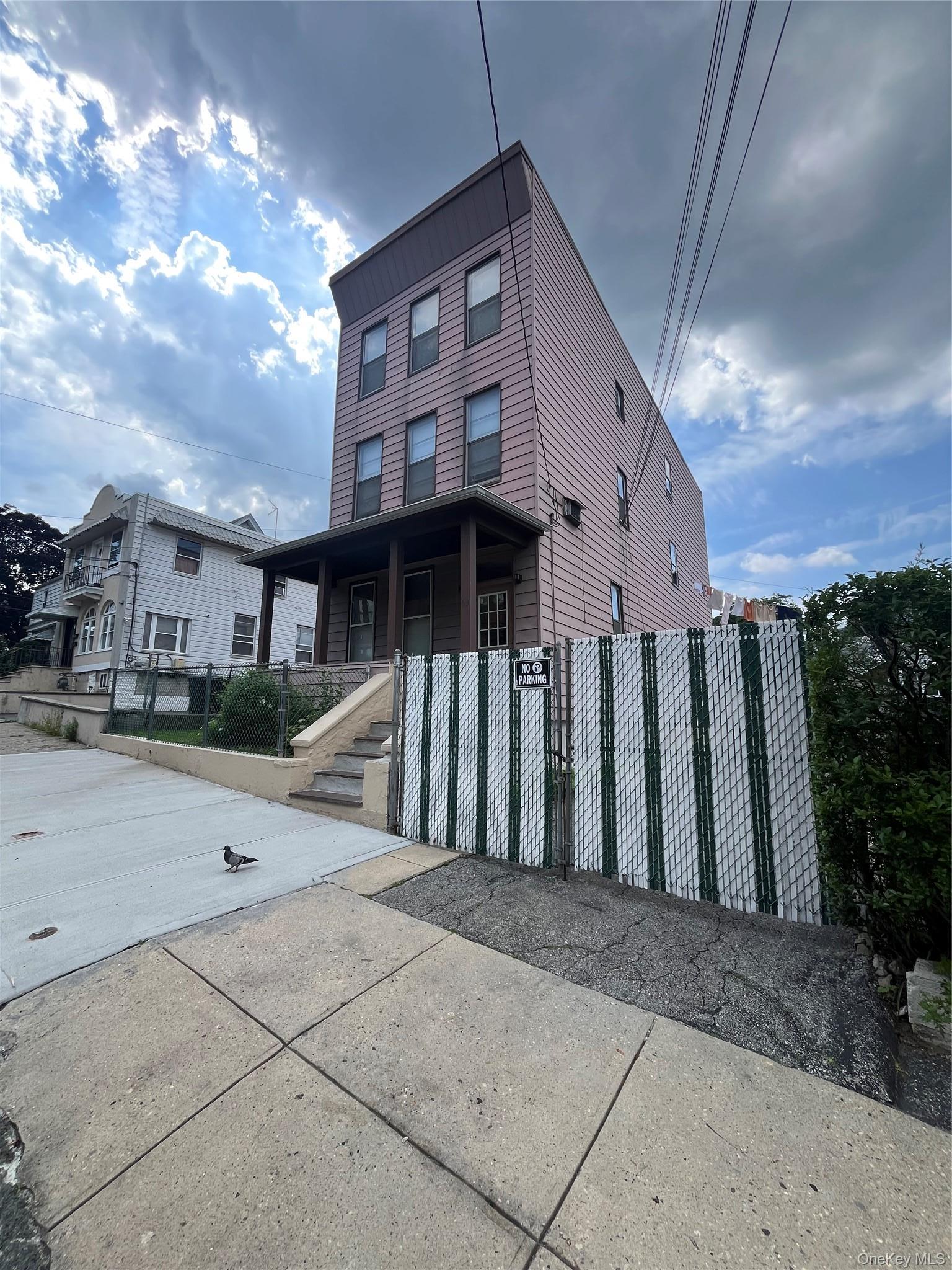 Single Family Crescent Place Westchester County, NY 10704, MLS-1037271-3