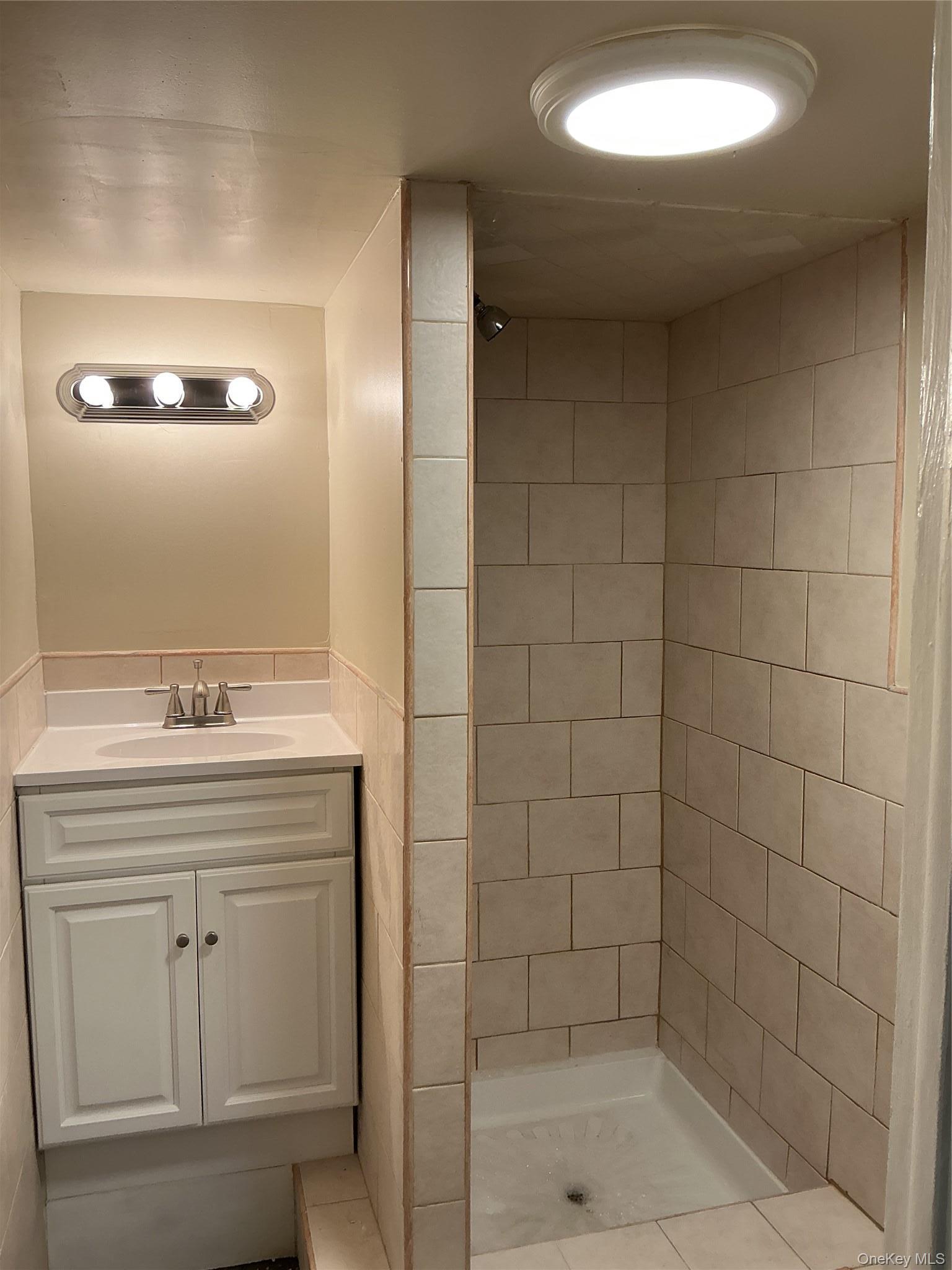 Single Family 236th Street Queens, NY 11411, MLS-1037272-14