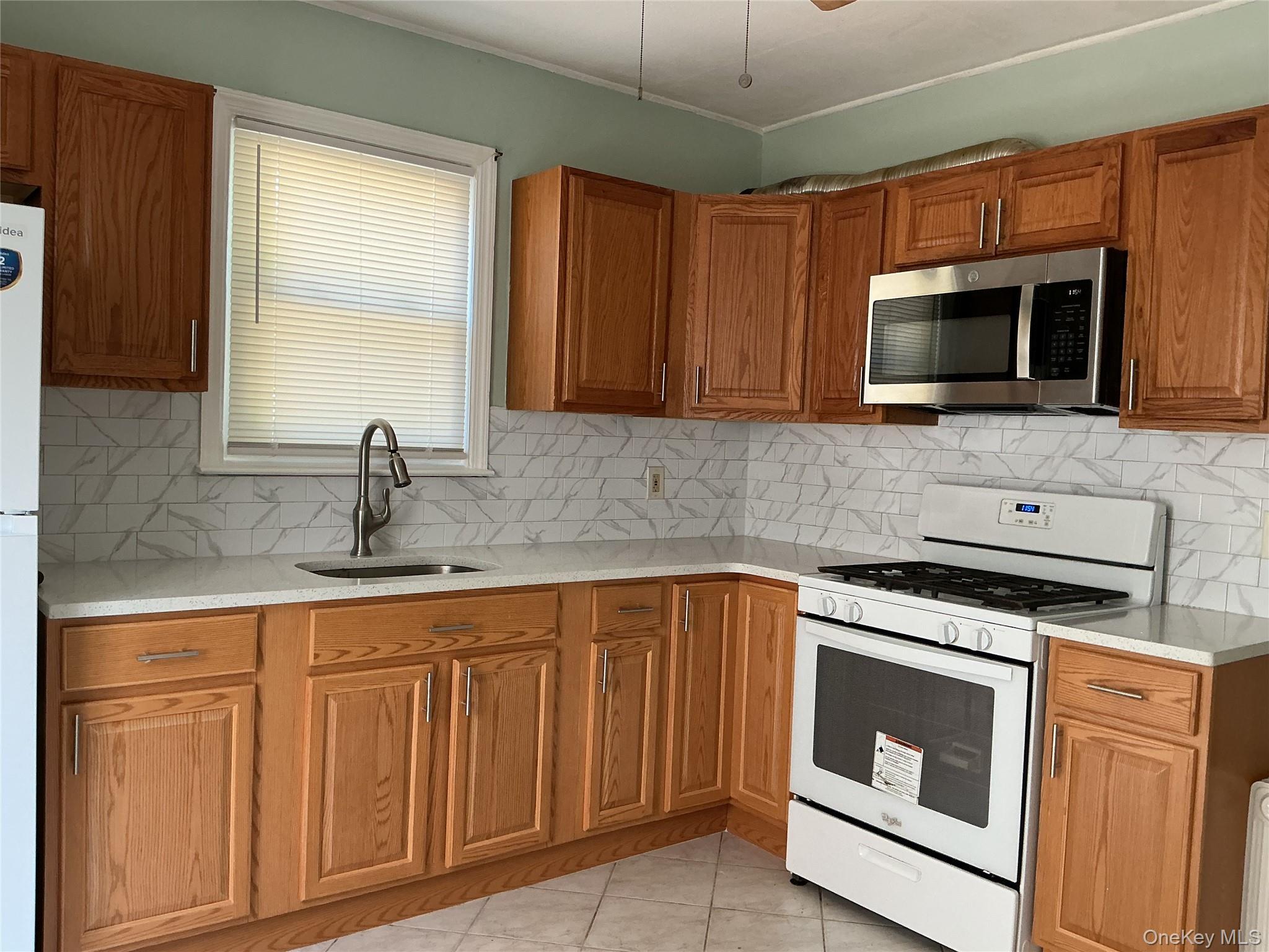 Single Family 236th Street Queens, NY 11411, MLS-1037272-4