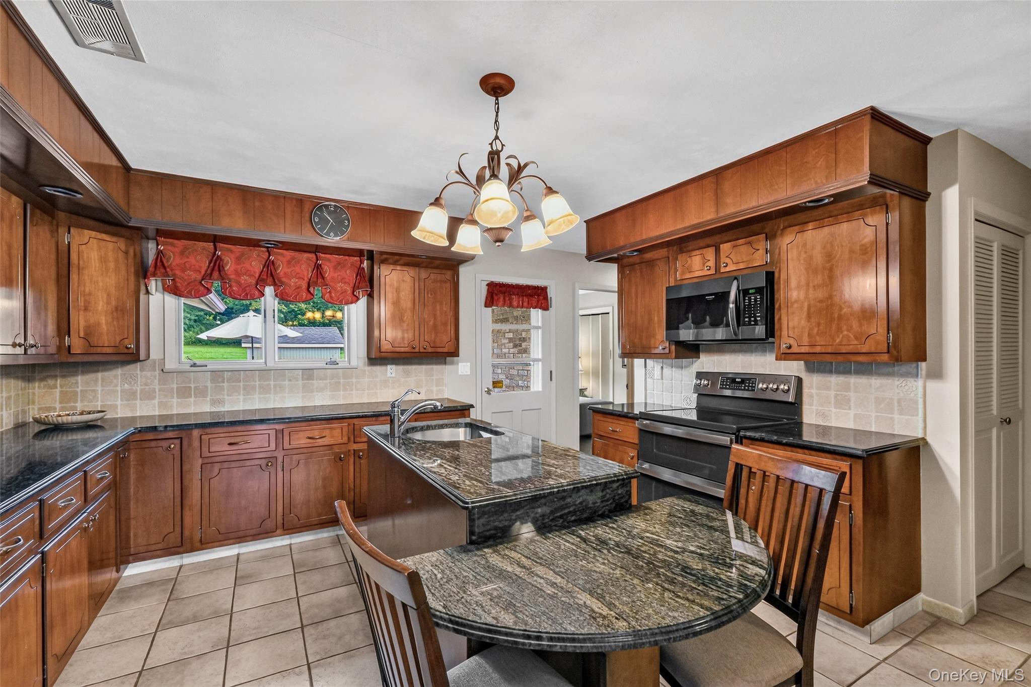 Single Family Susan Drive Orange County, NY 12550, MLS-1037281-18