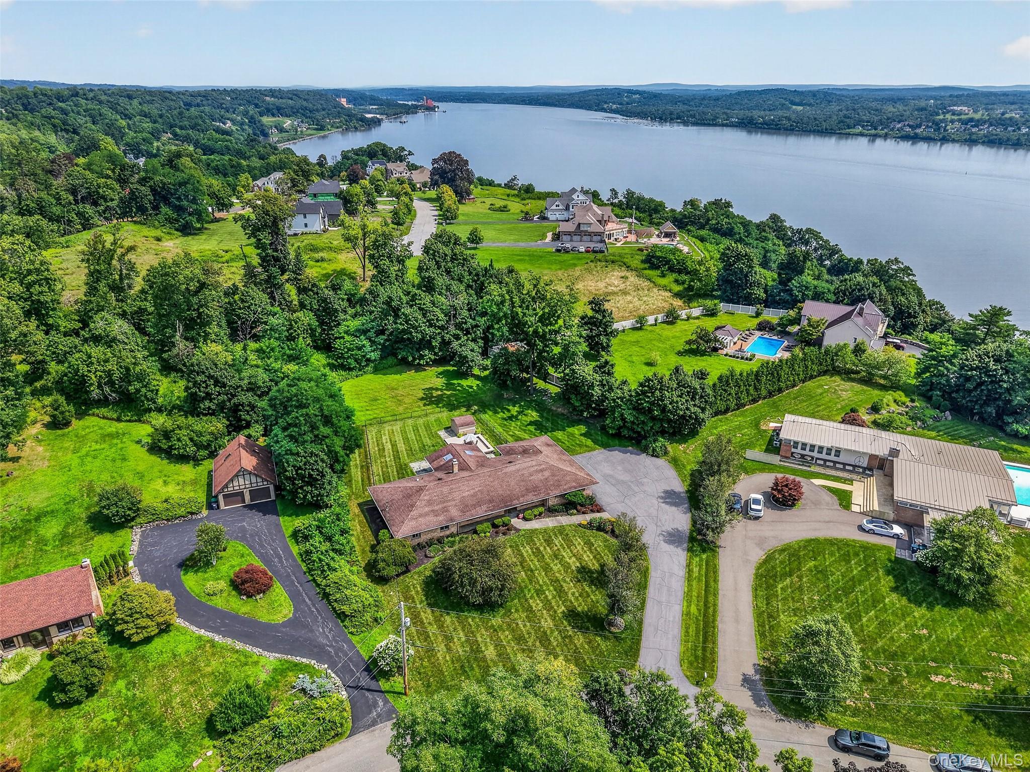 Single Family Susan Drive Orange County, NY 12550, MLS-1037281-37