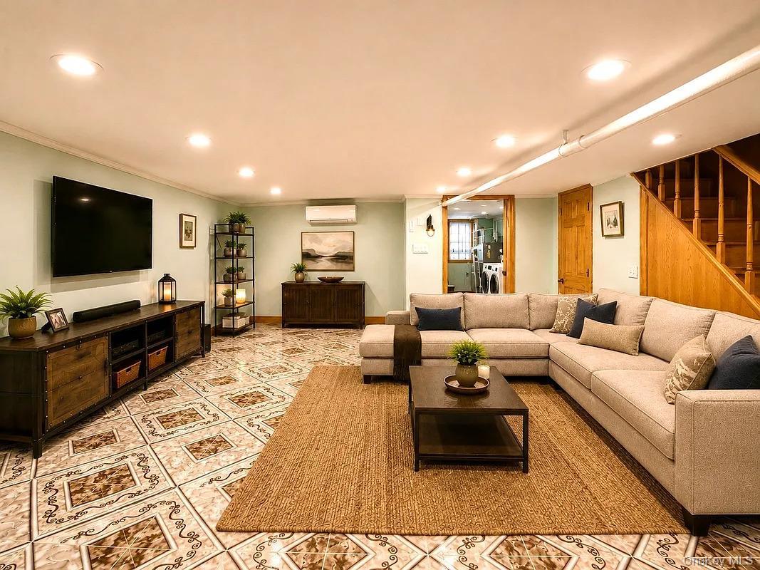 Single Family 85th Drive Queens, NY 11435, MLS-1037287-8