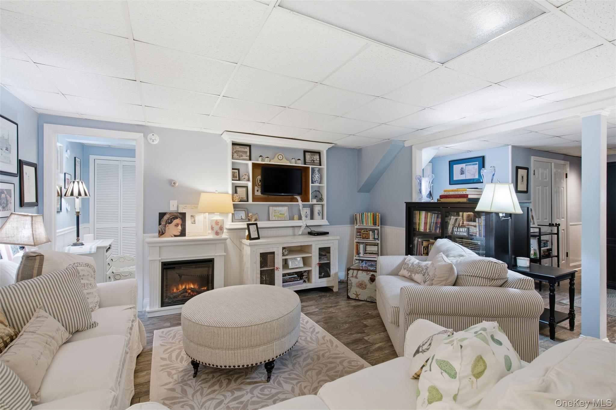 Single Family Jefferson Landing Circle Suffolk County, NY 11777, MLS-1037311-28